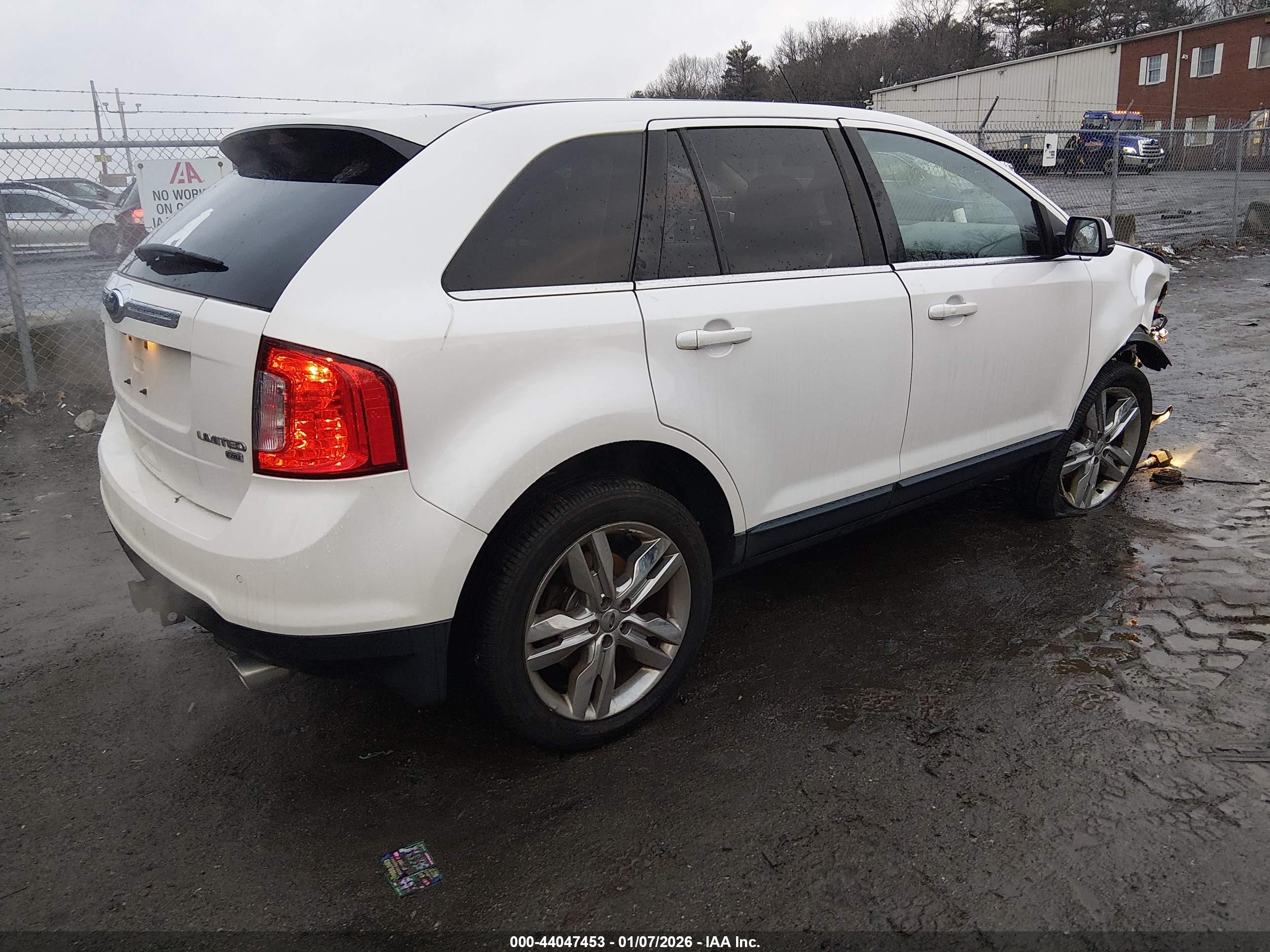 FORD EDGE image 4