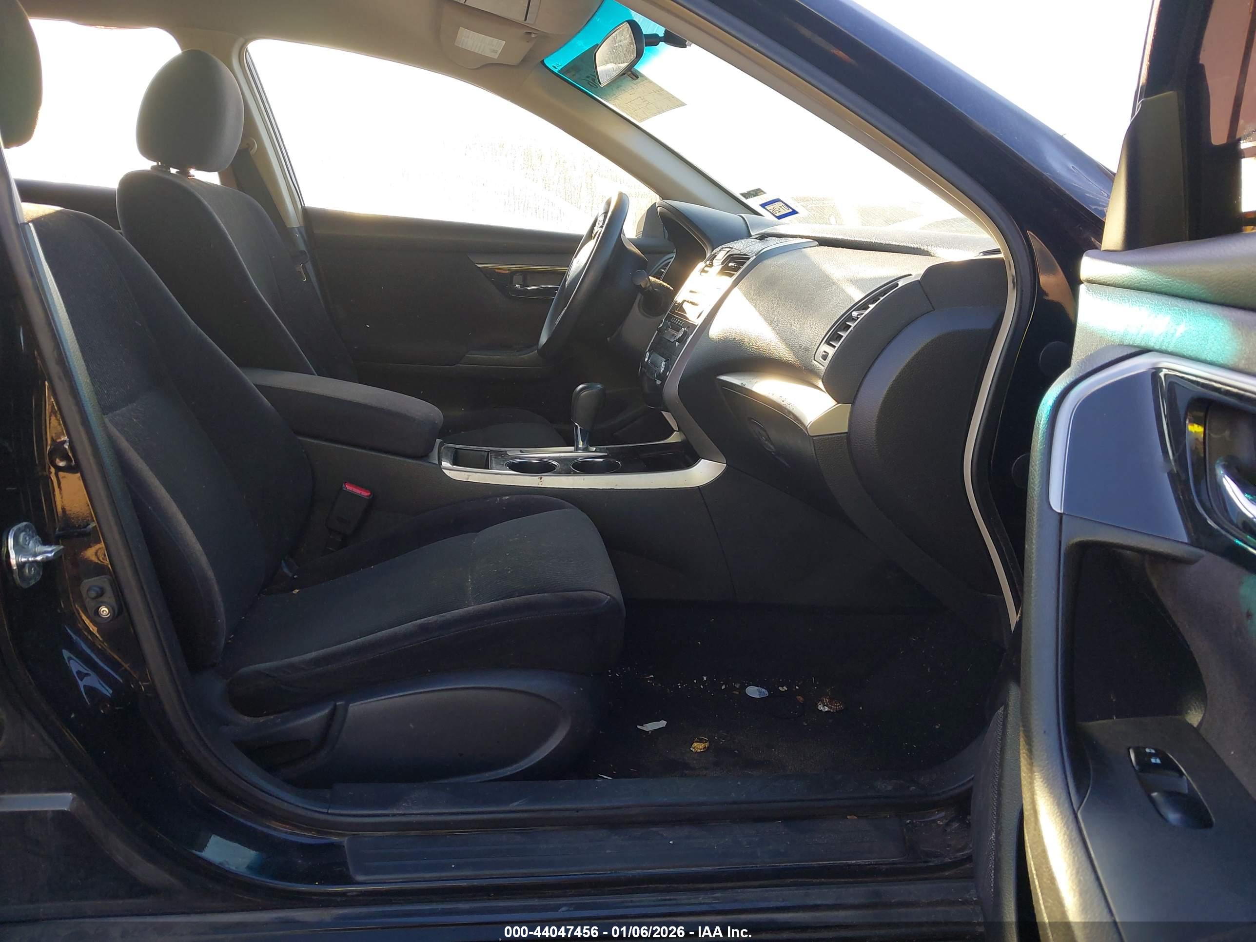 NISSAN ALTIMA image 5