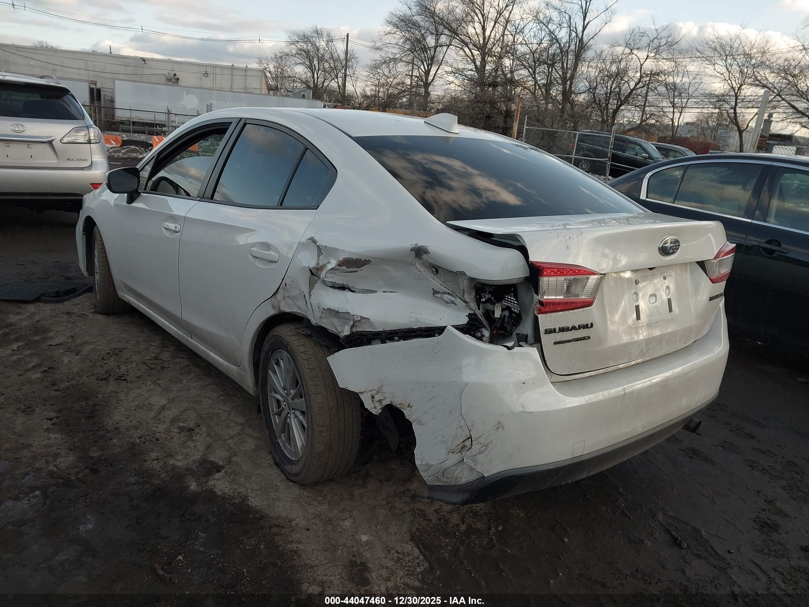 SUBARU IMPREZA image 3
