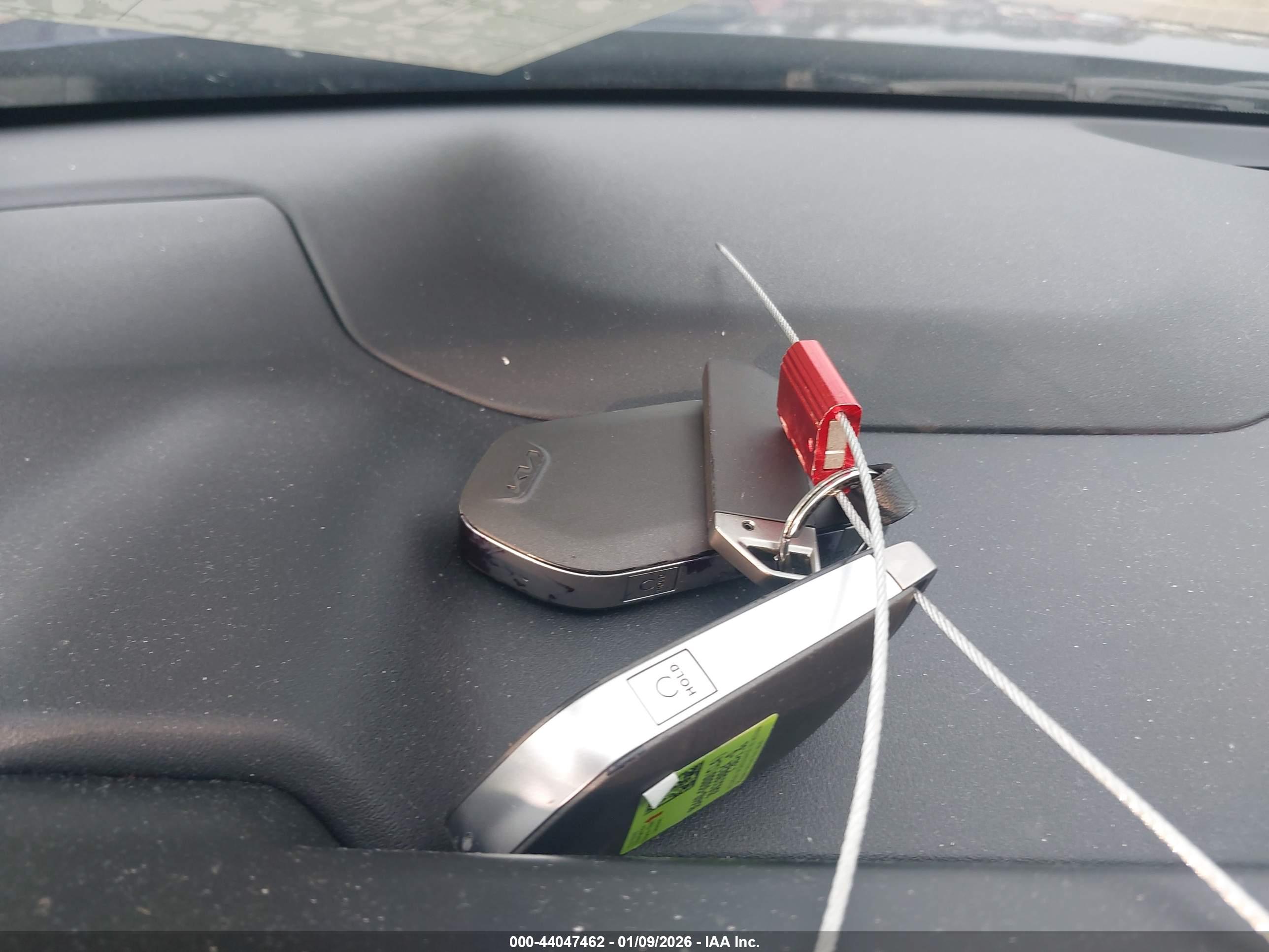 KIA K4 image 11