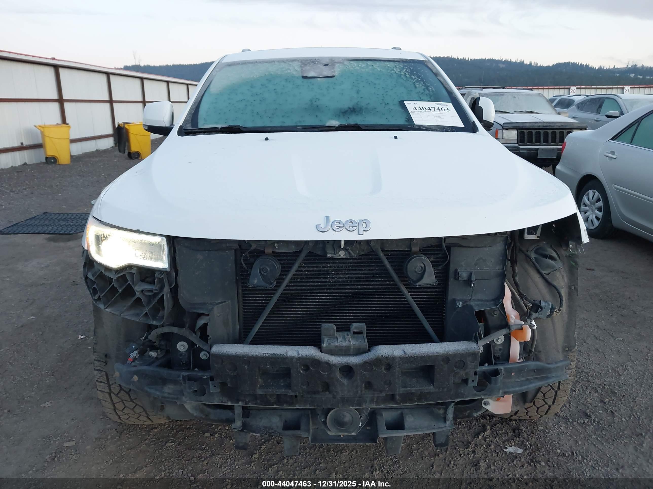 JEEP GRAND image 6