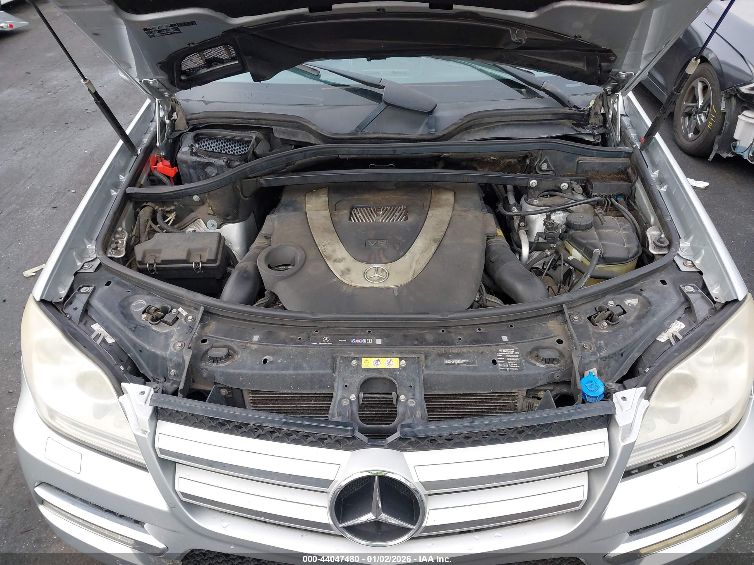 MERCEDES-BENZ GL image 10