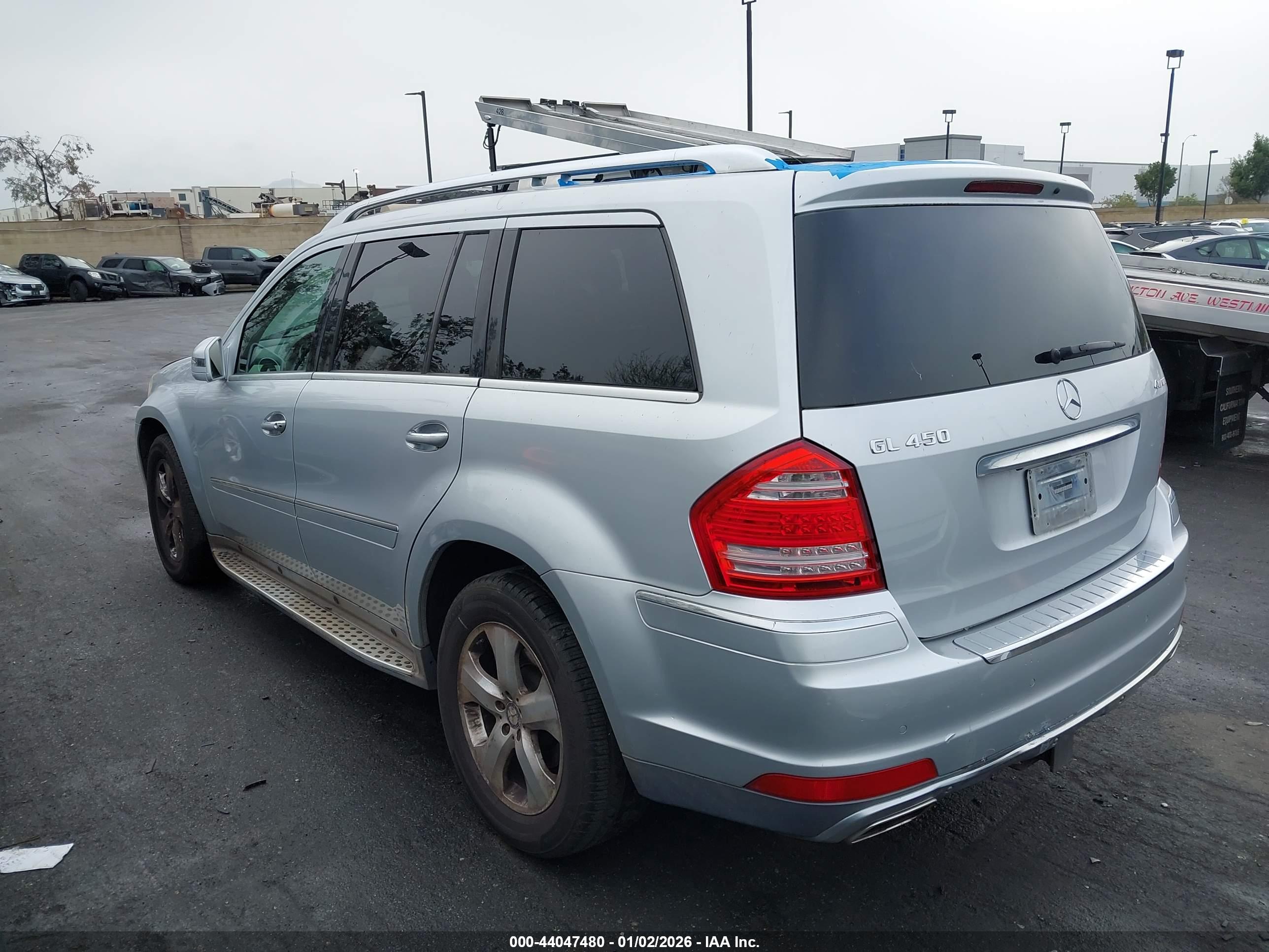 MERCEDES-BENZ GL image 3