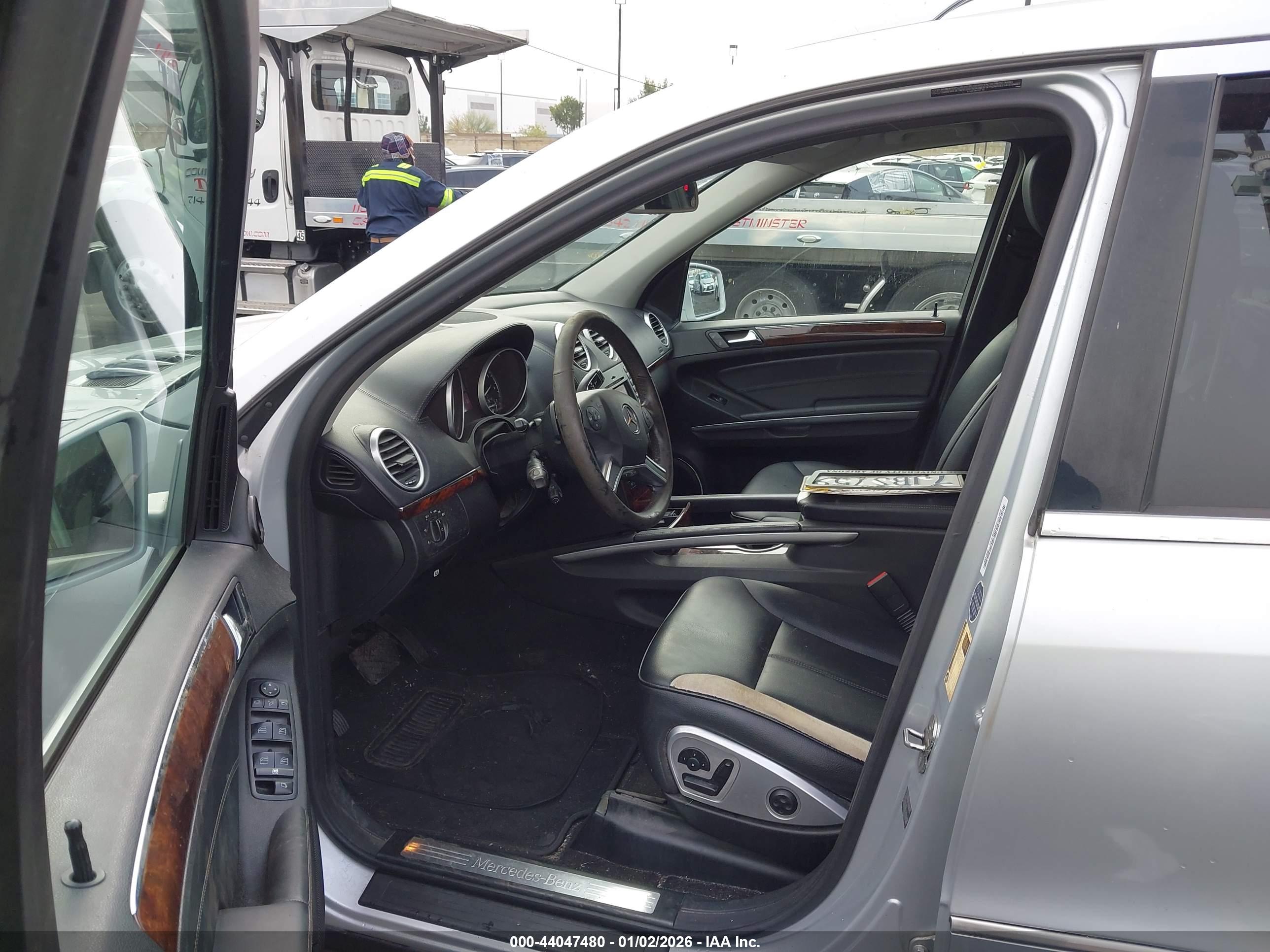 MERCEDES-BENZ GL image 5