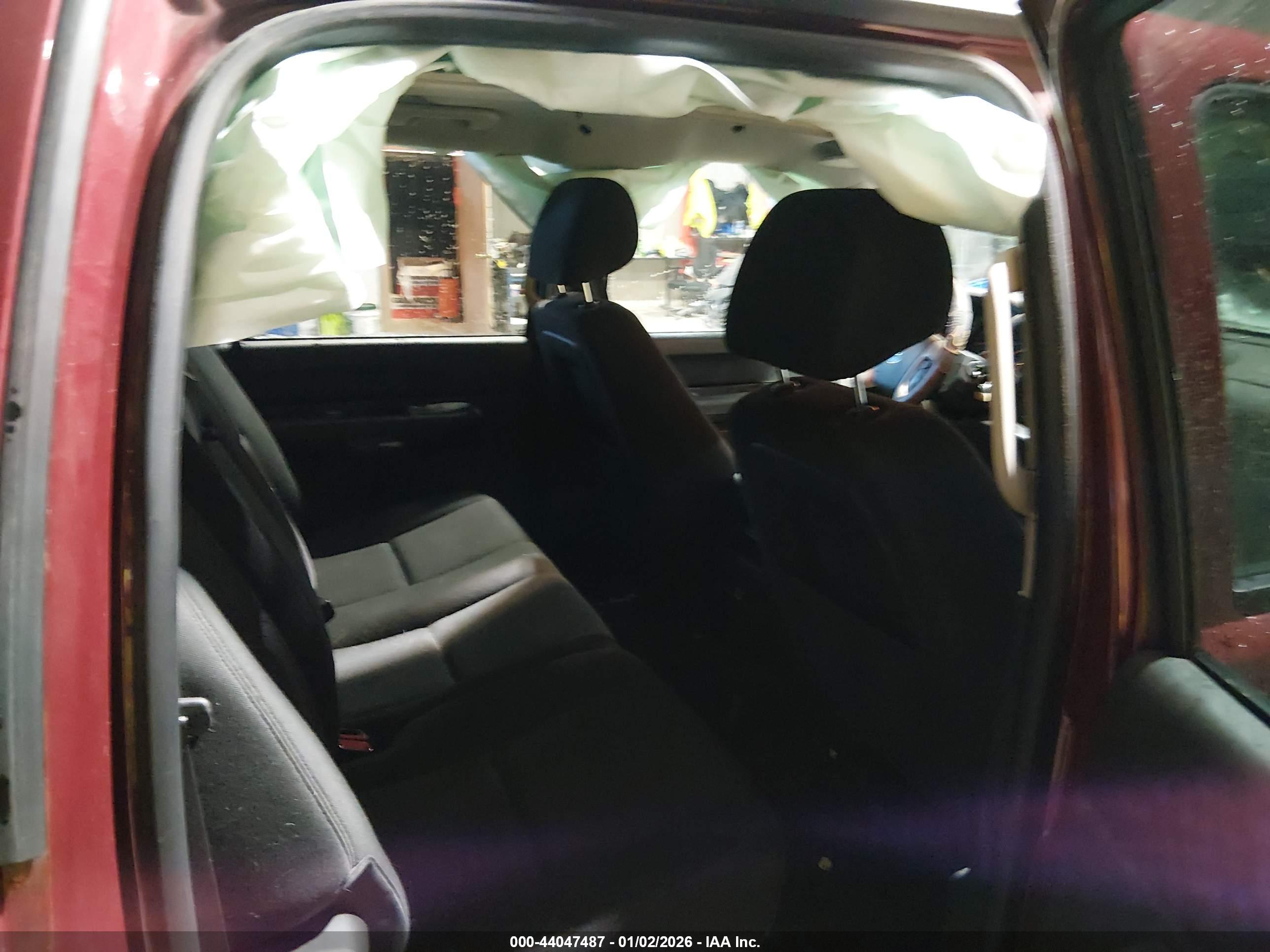 CHEVROLET SILVERADO image 8