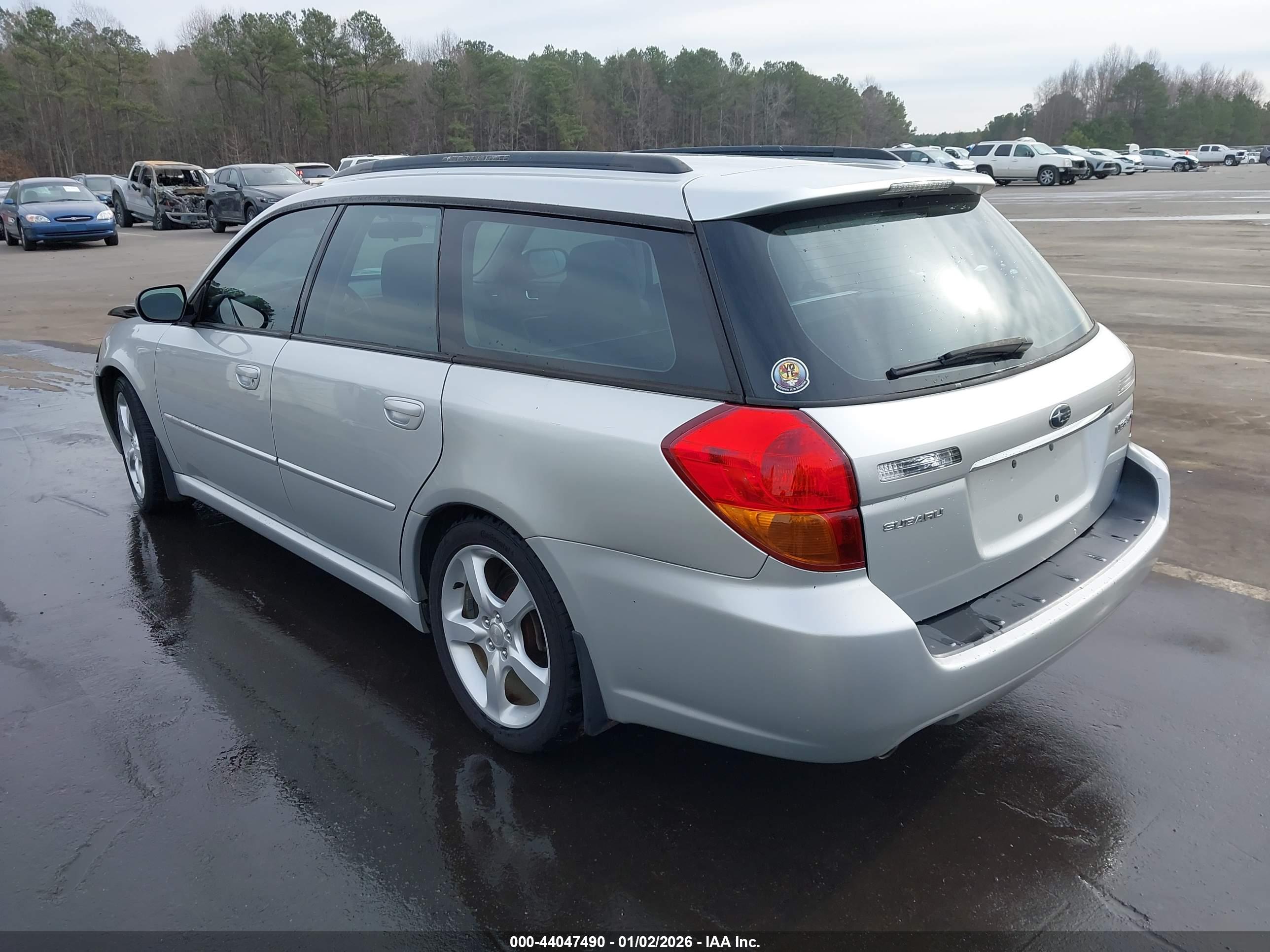 SUBARU LEGACY image 3