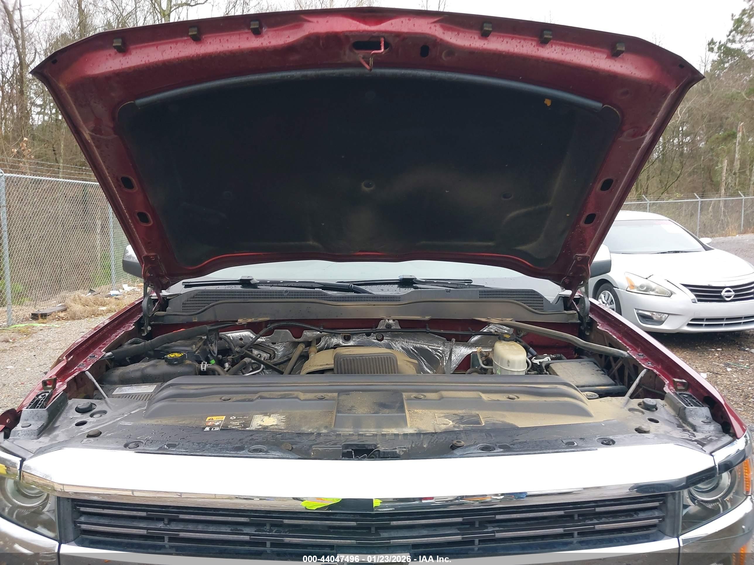 CHEVROLET SILVERADO image 10
