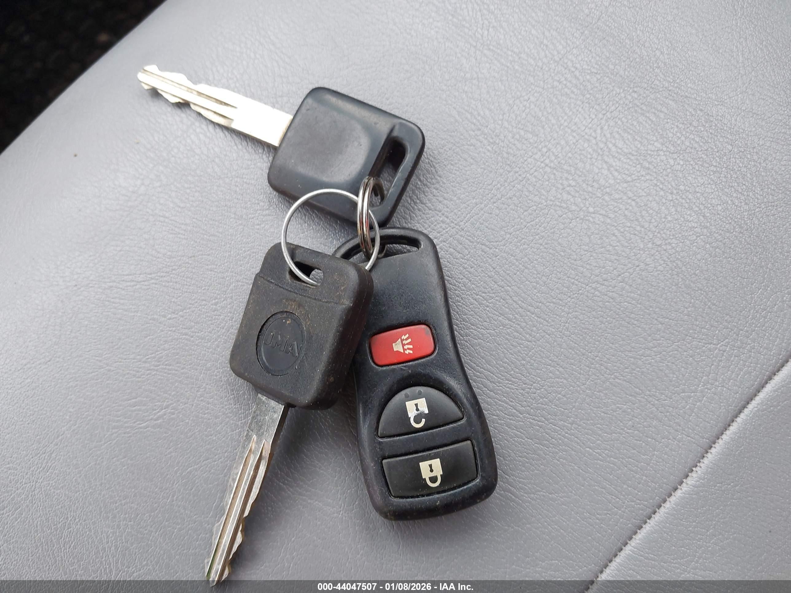 NISSAN FRONTIER image 11