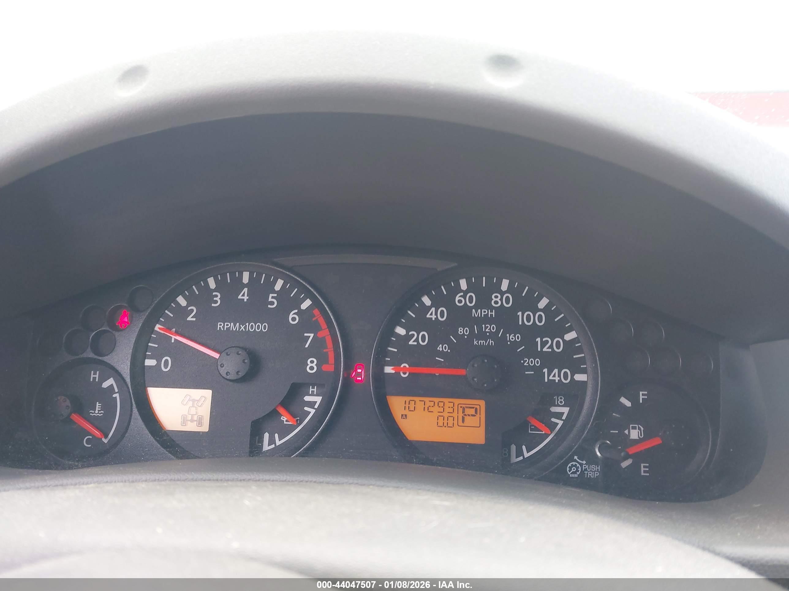 NISSAN FRONTIER image 7