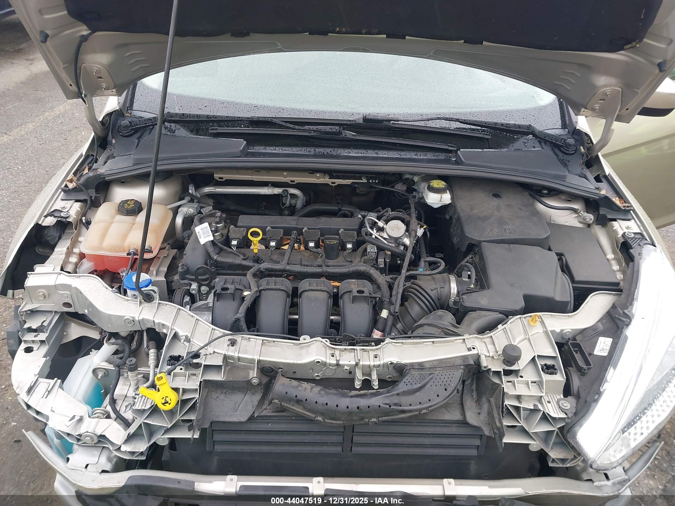 FORD FOCUS image 10