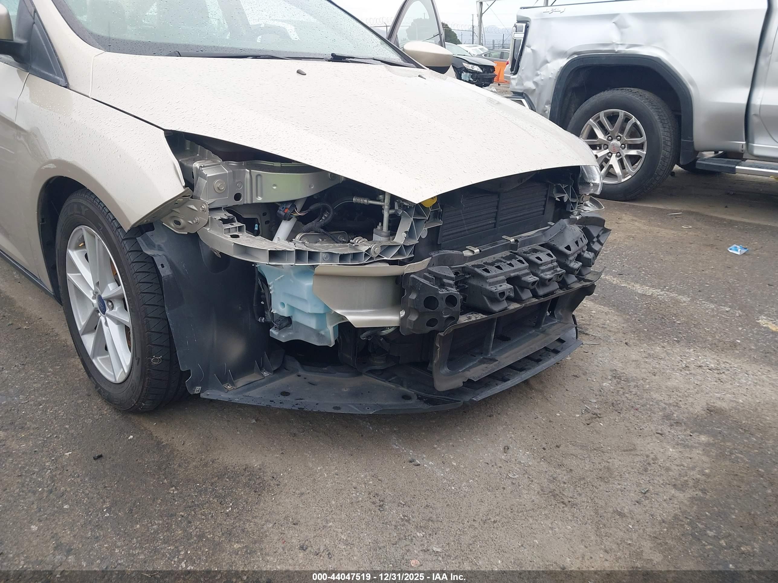 FORD FOCUS image 6