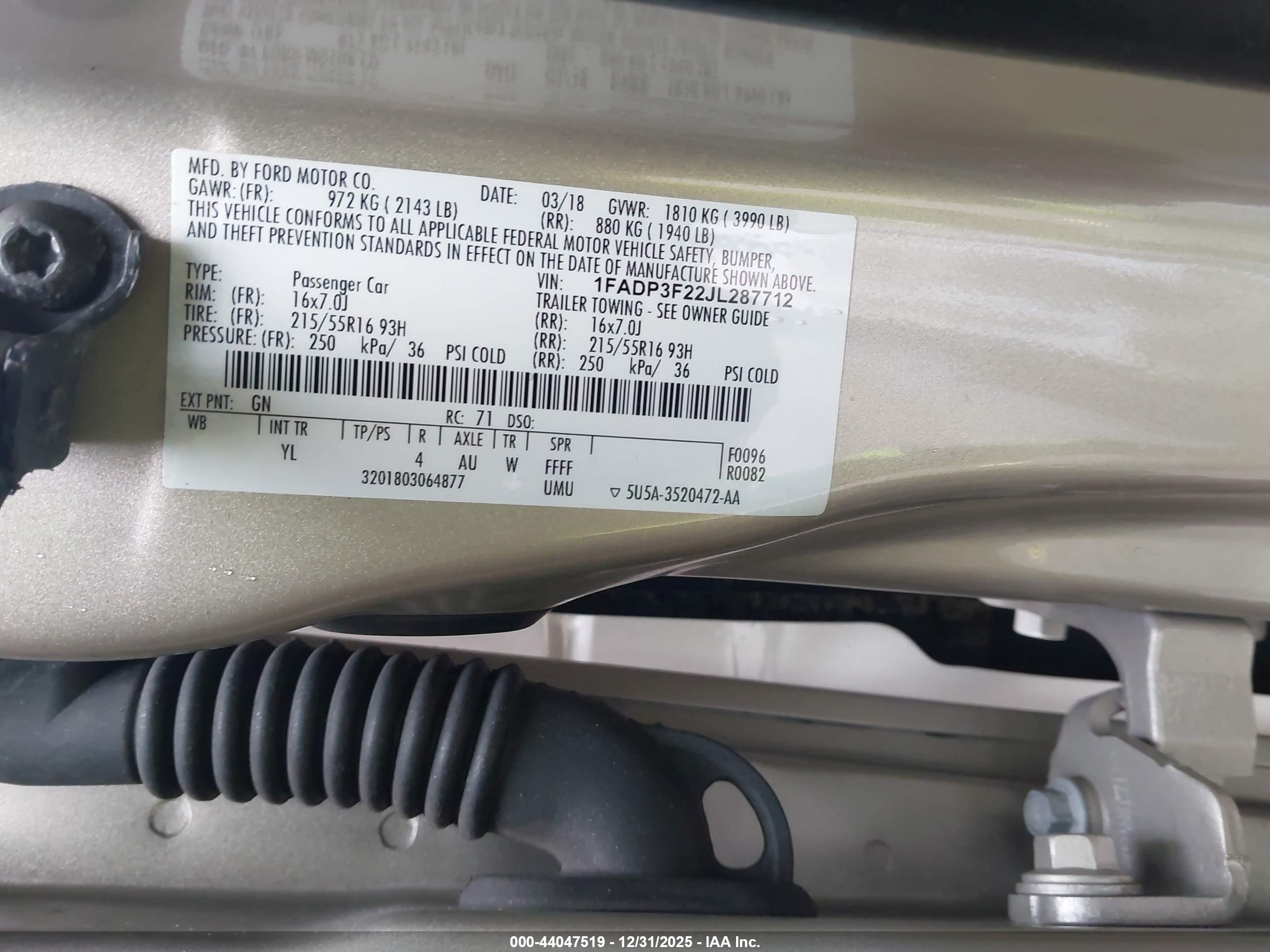 FORD FOCUS image 9