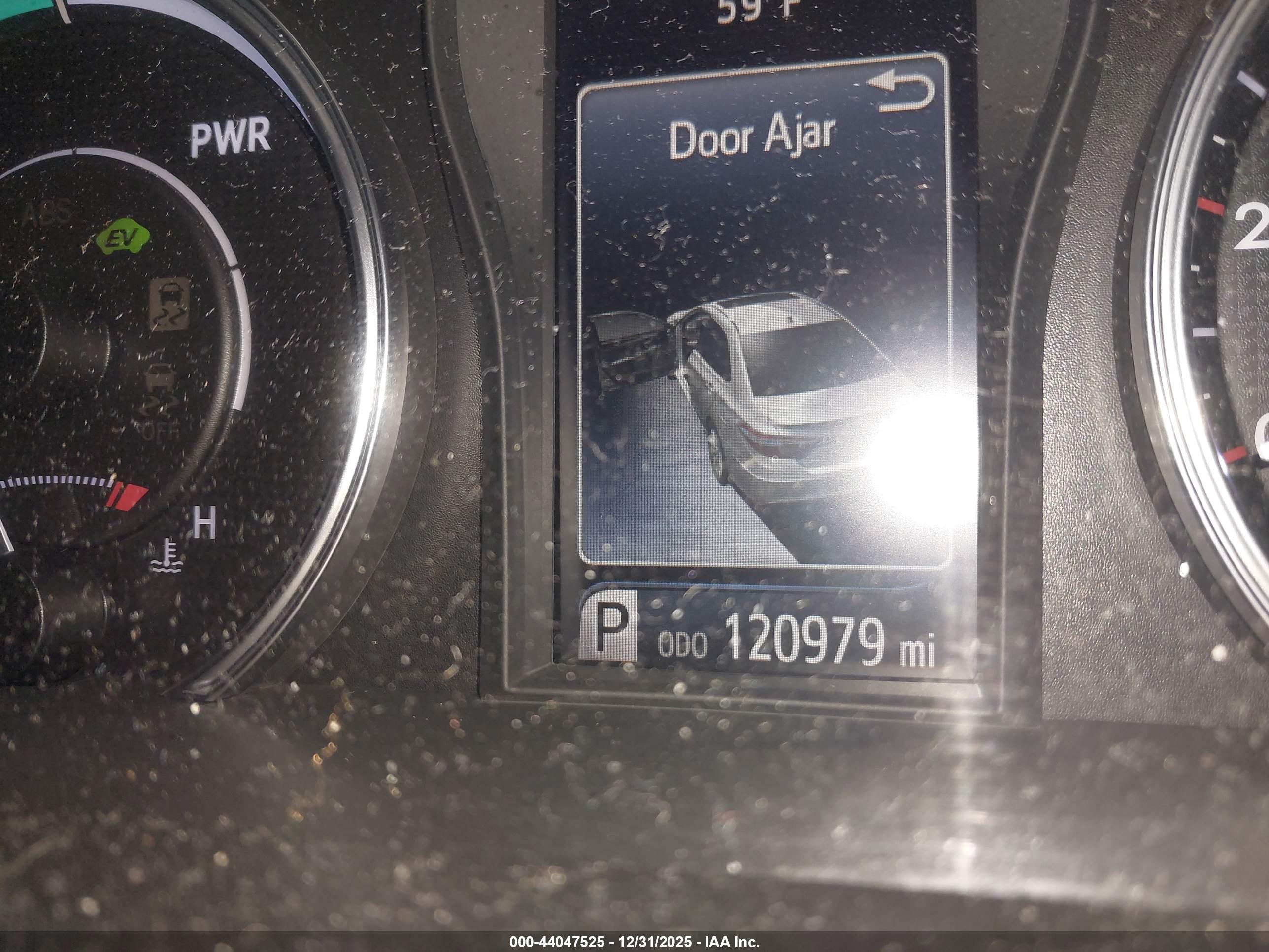 TOYOTA CAMRY image 7