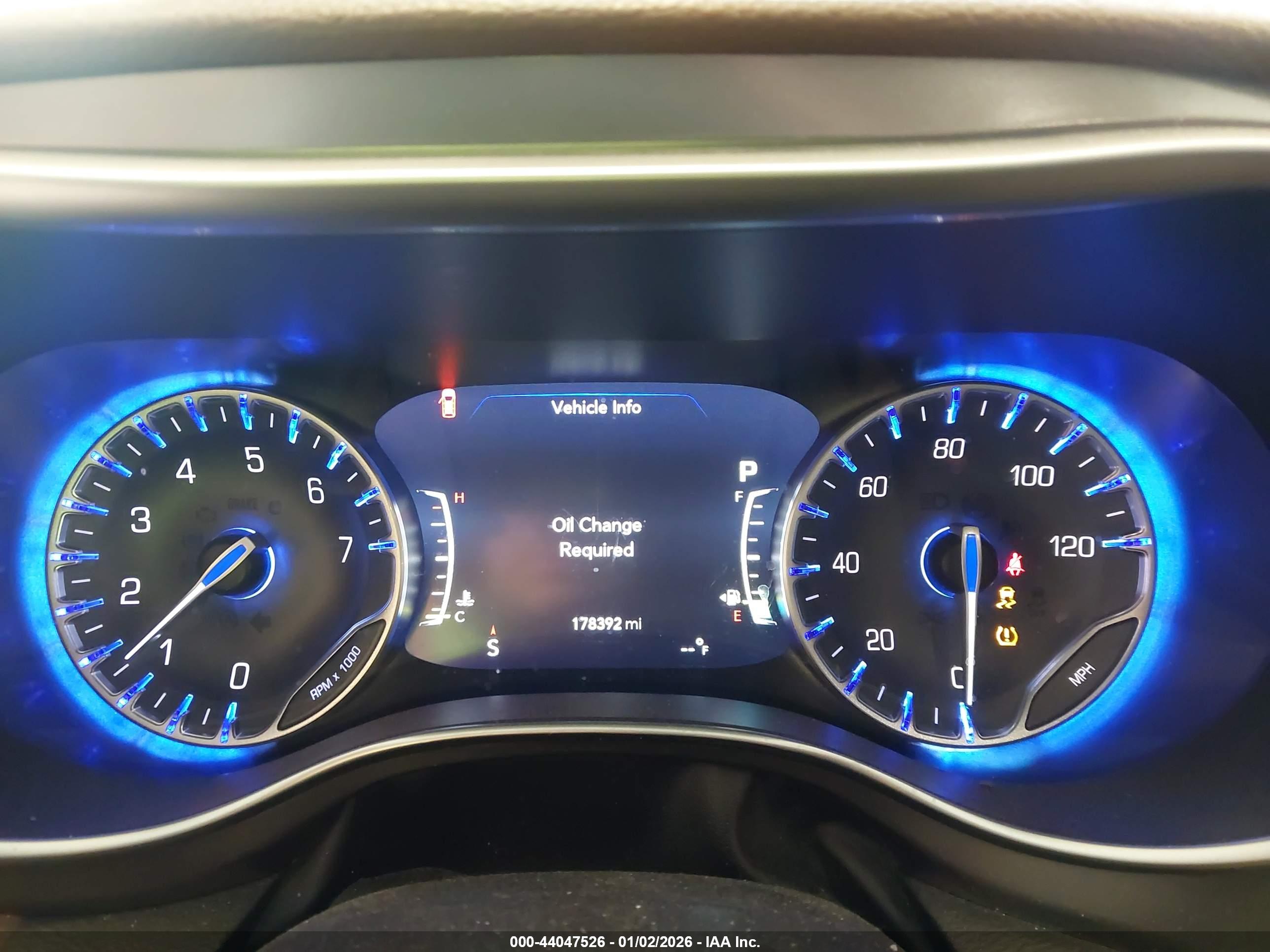 CHRYSLER PACIFICA image 7