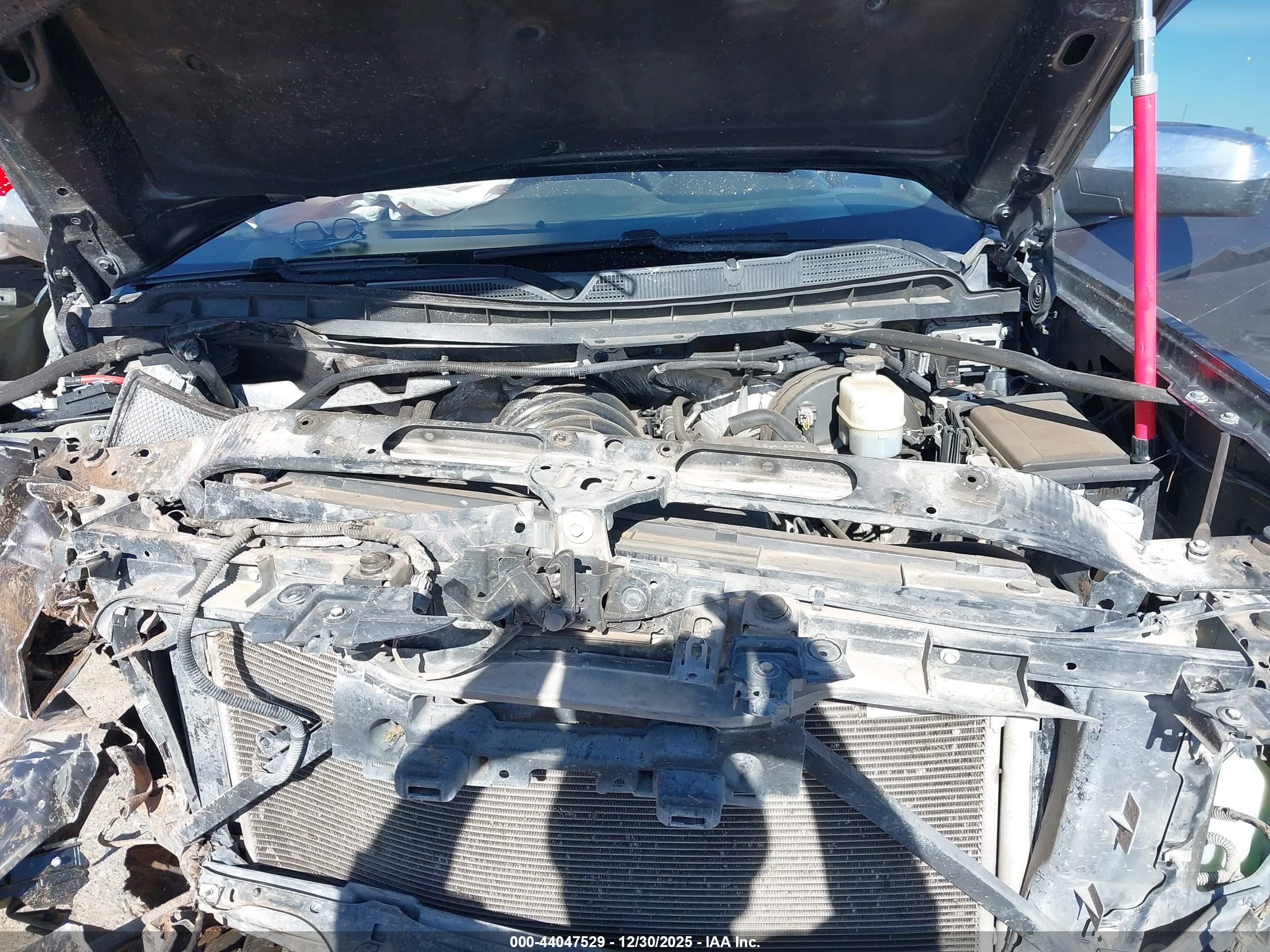 CHEVROLET SILVERADO image 10