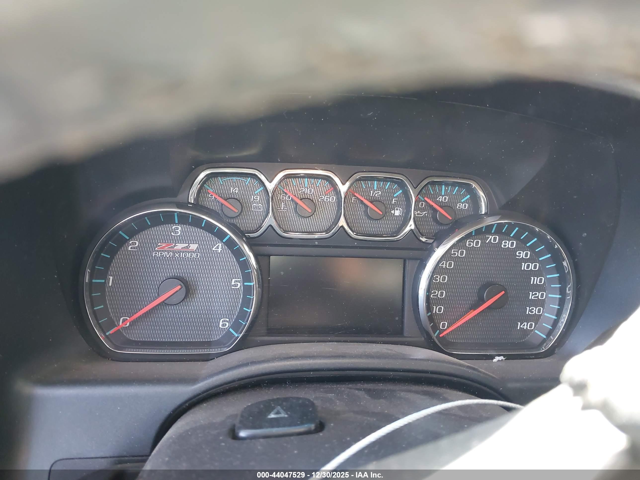 CHEVROLET SILVERADO image 7
