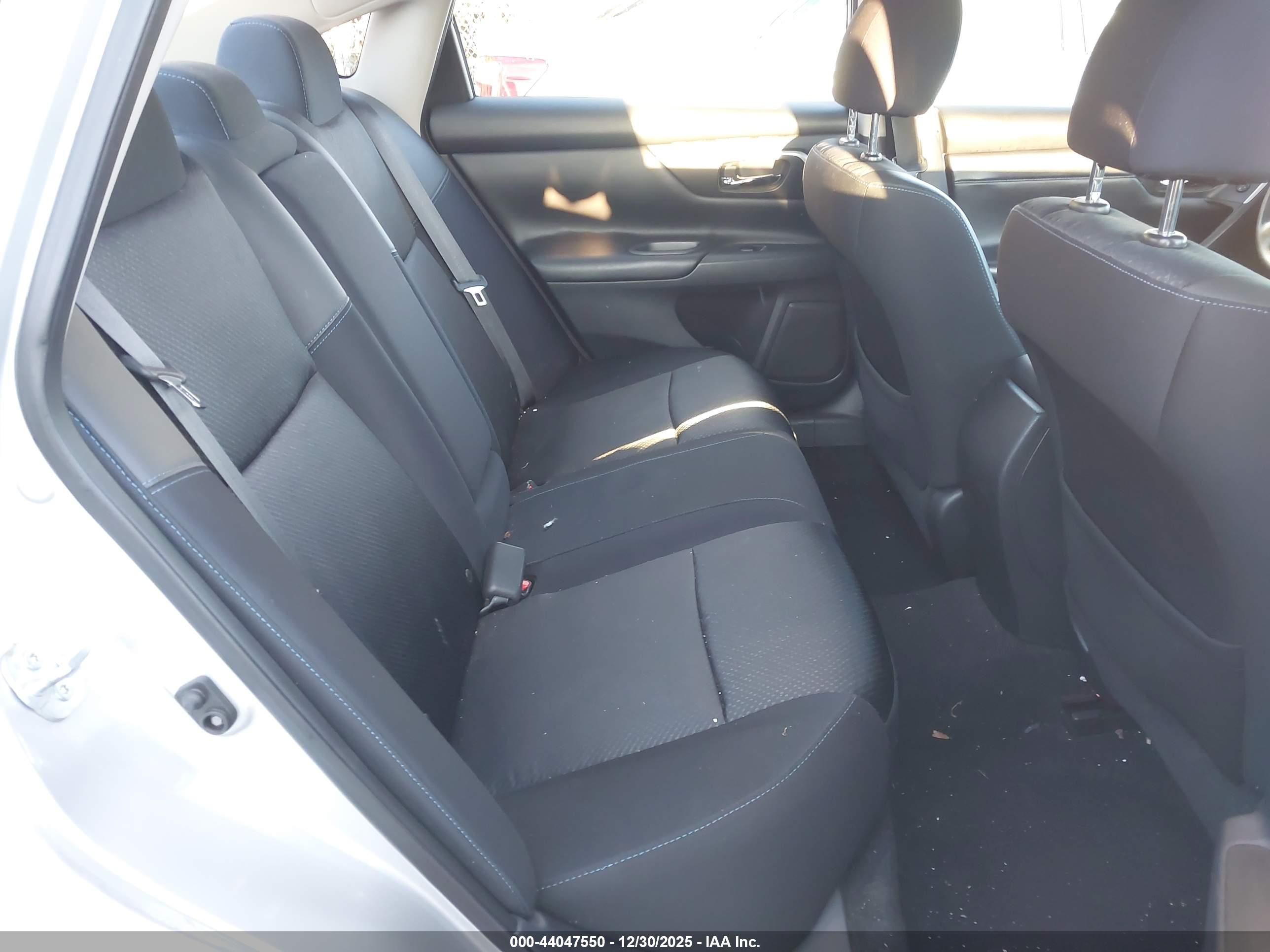 NISSAN ALTIMA image 8