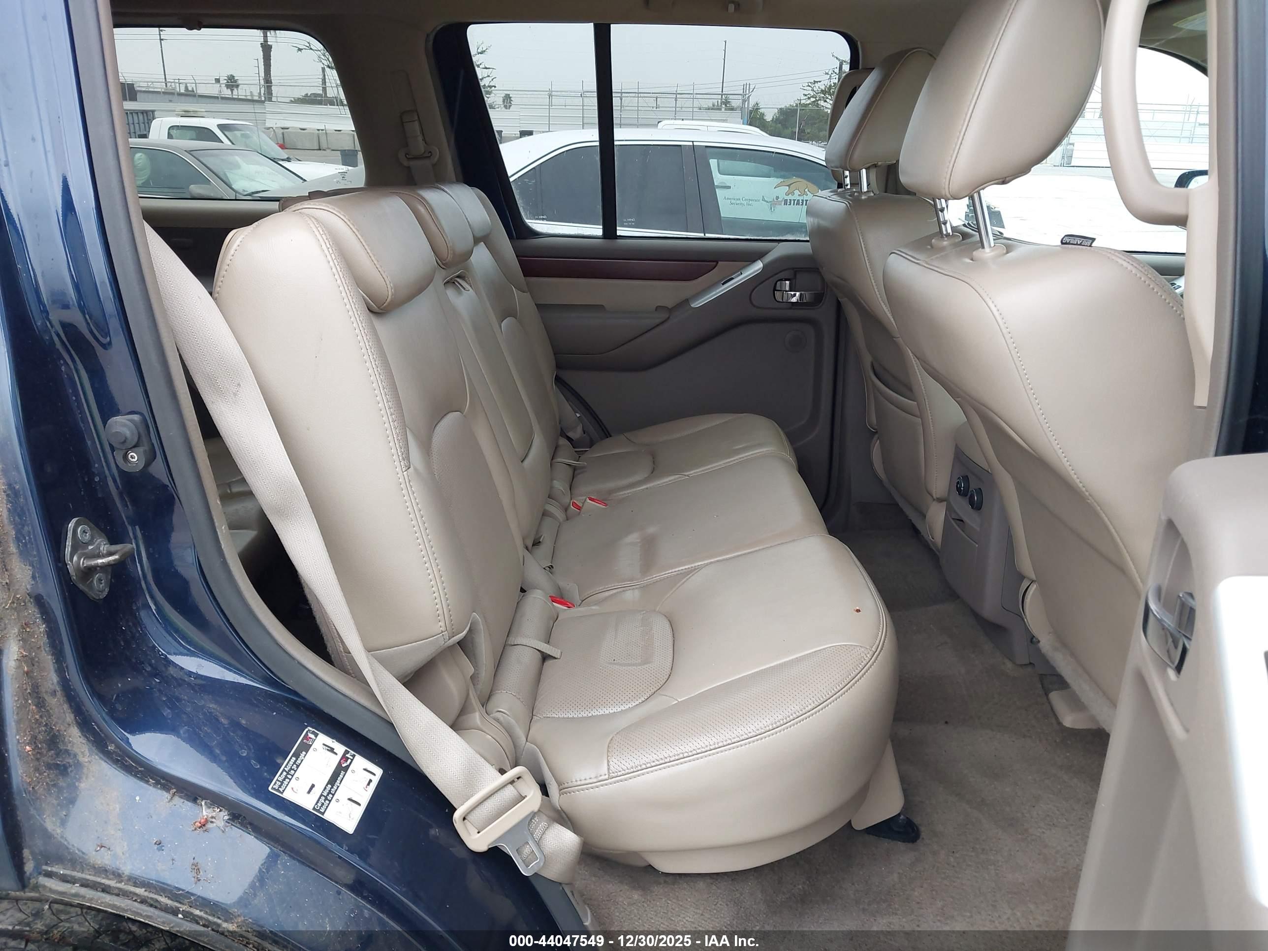 NISSAN PATHFINDER image 8
