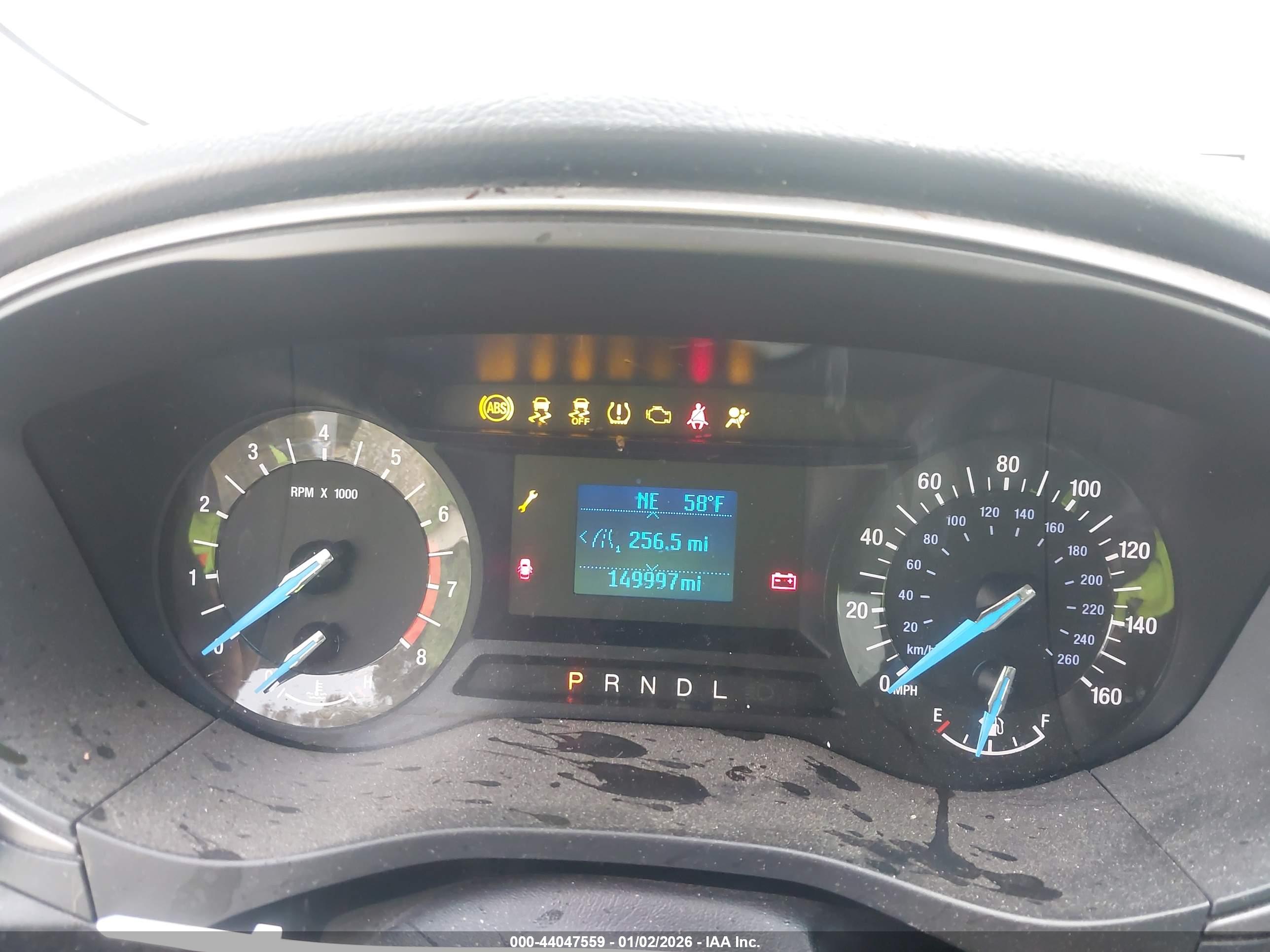 FORD FUSION image 7