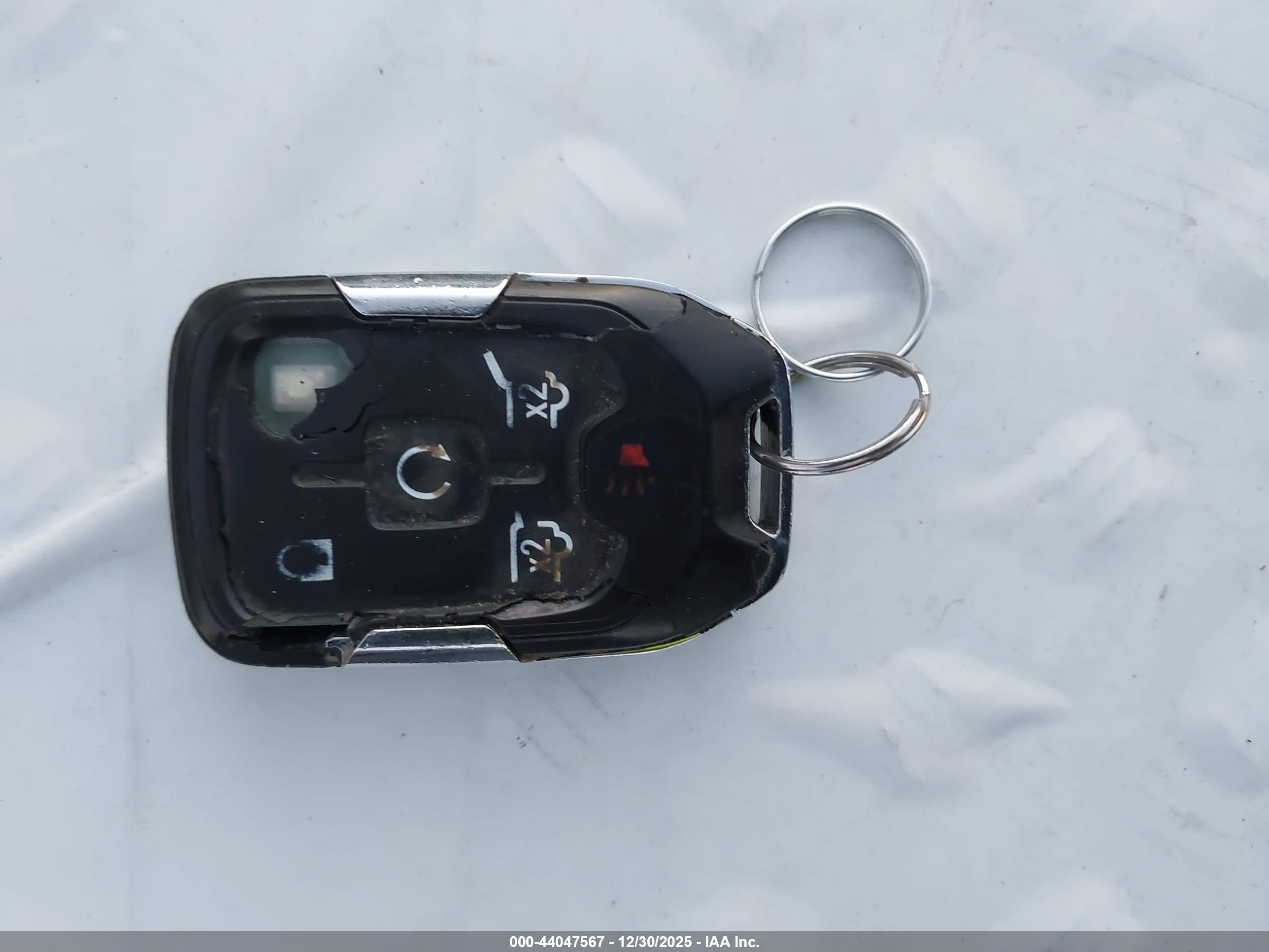 GMC YUKON image 11