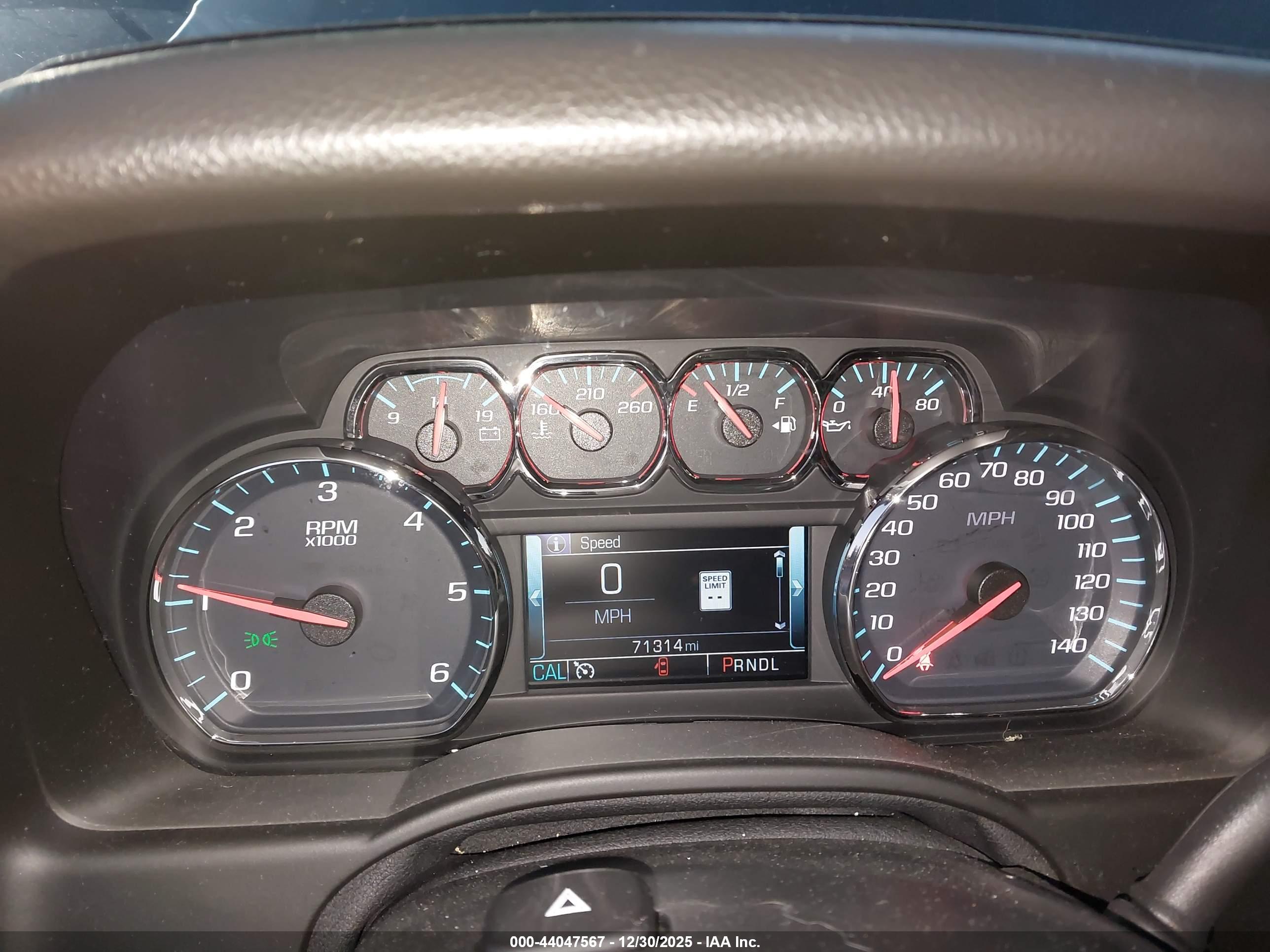 GMC YUKON image 7