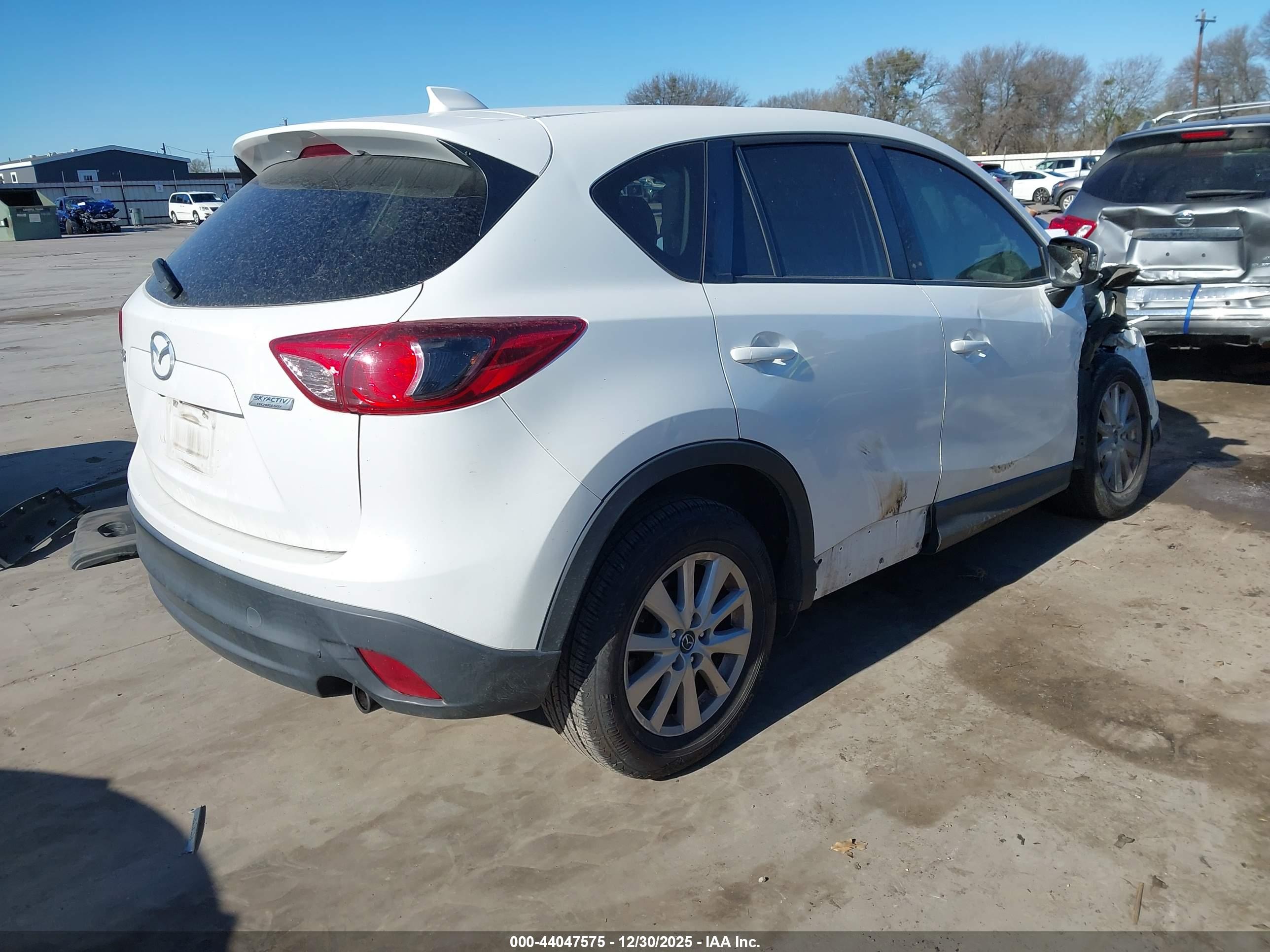 MAZDA CX-5 image 4