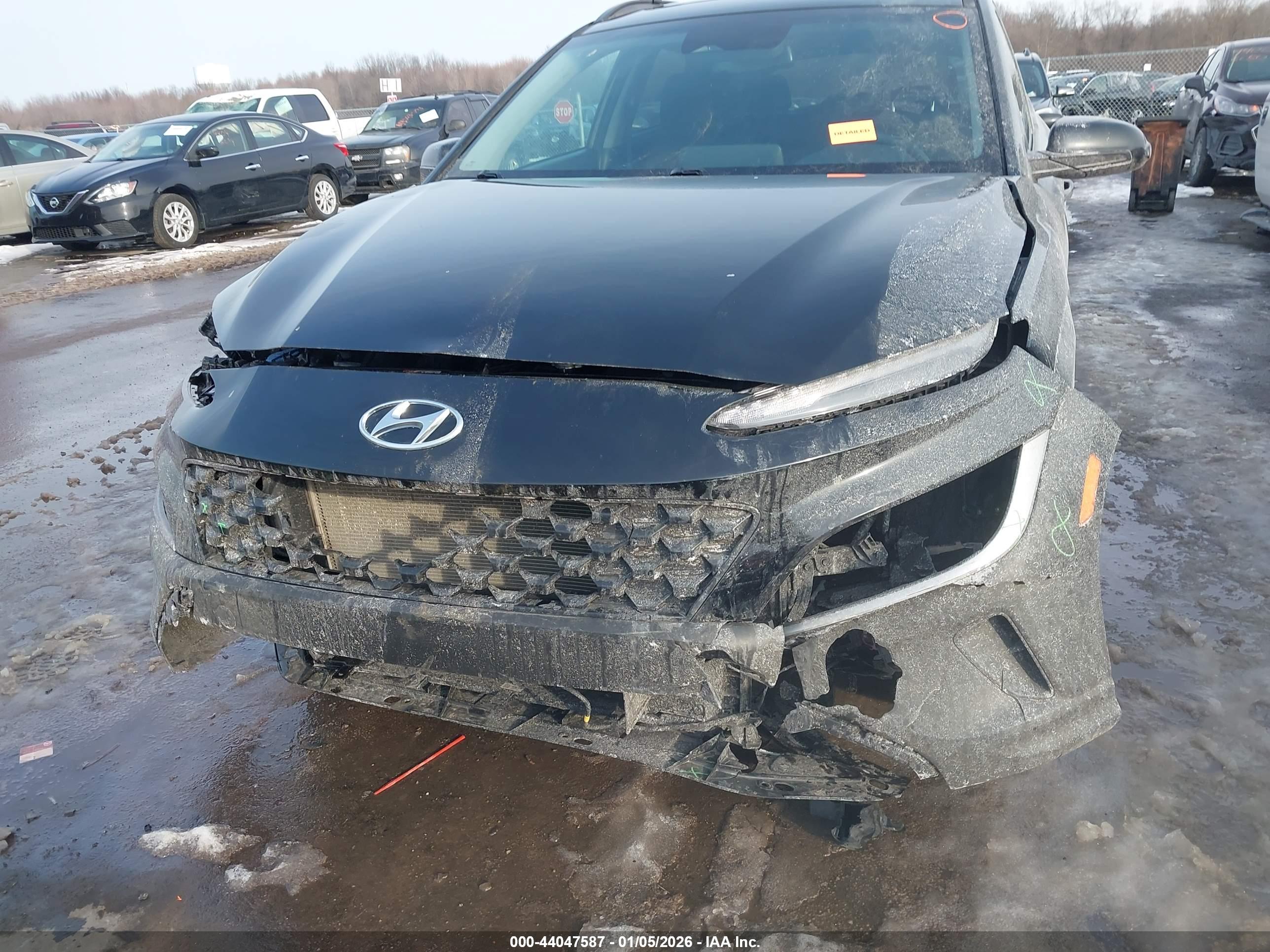 HYUNDAI KONA image 6
