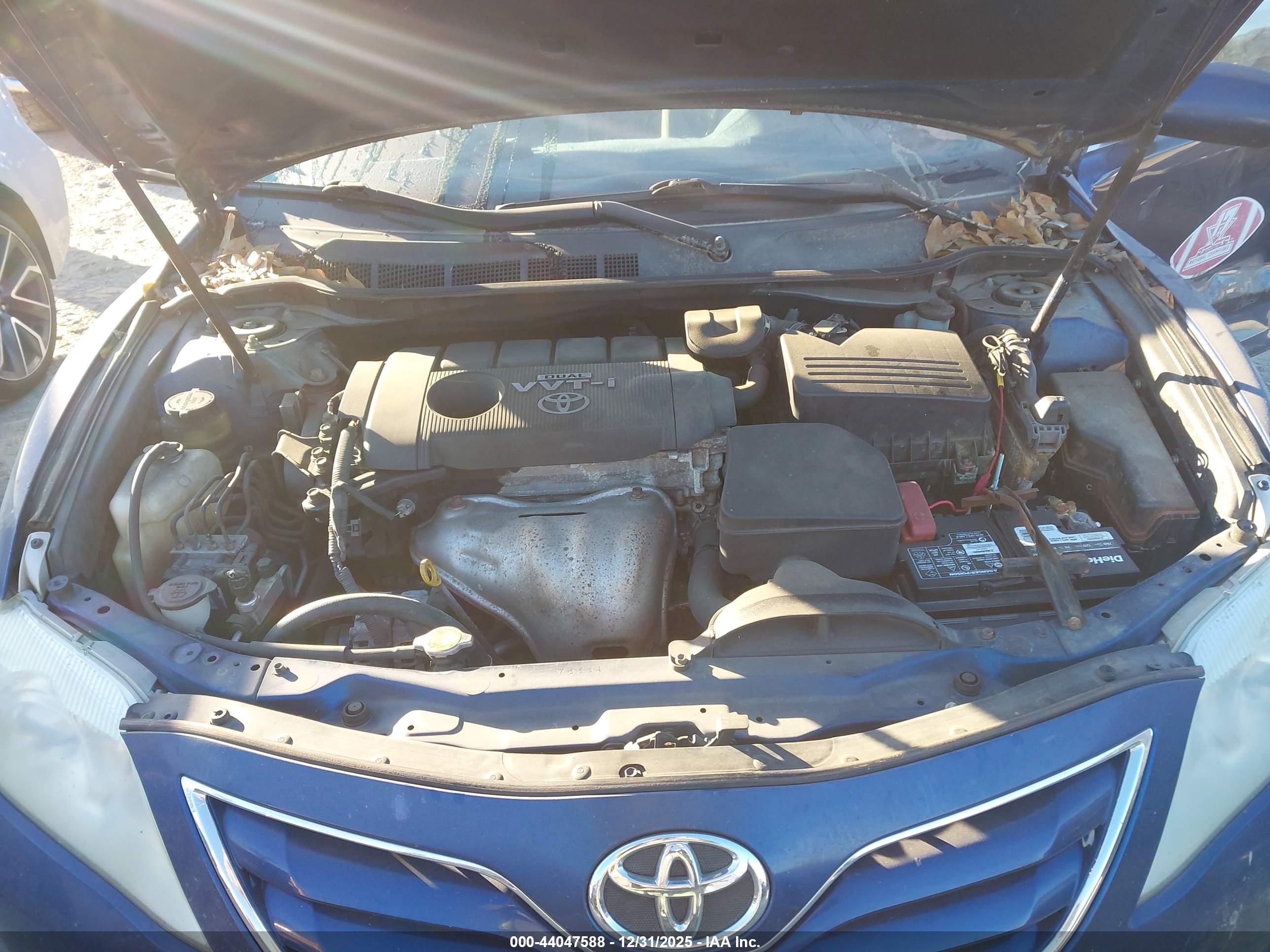 TOYOTA CAMRY image 10