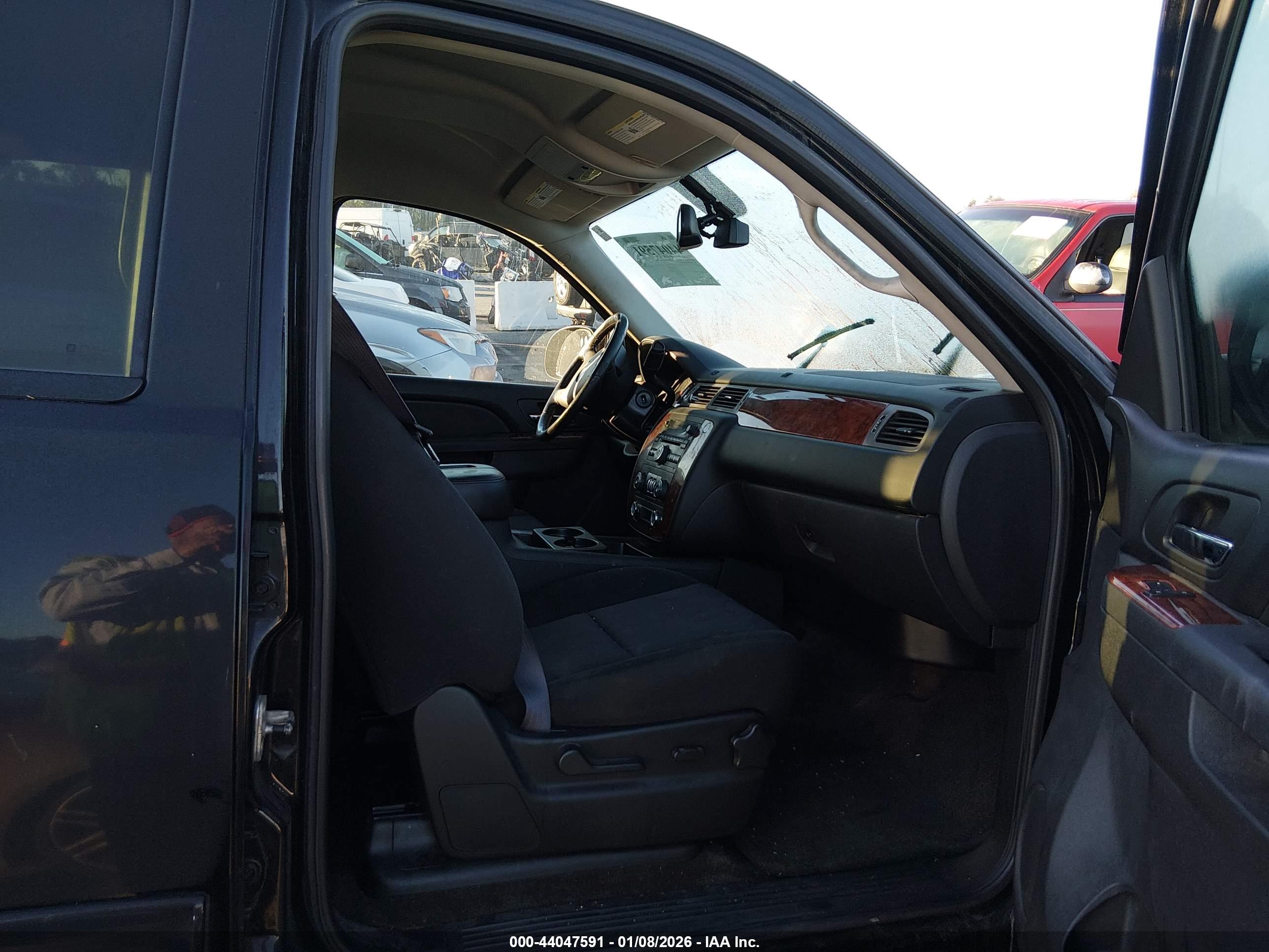 CHEVROLET AVALANCHE image 5