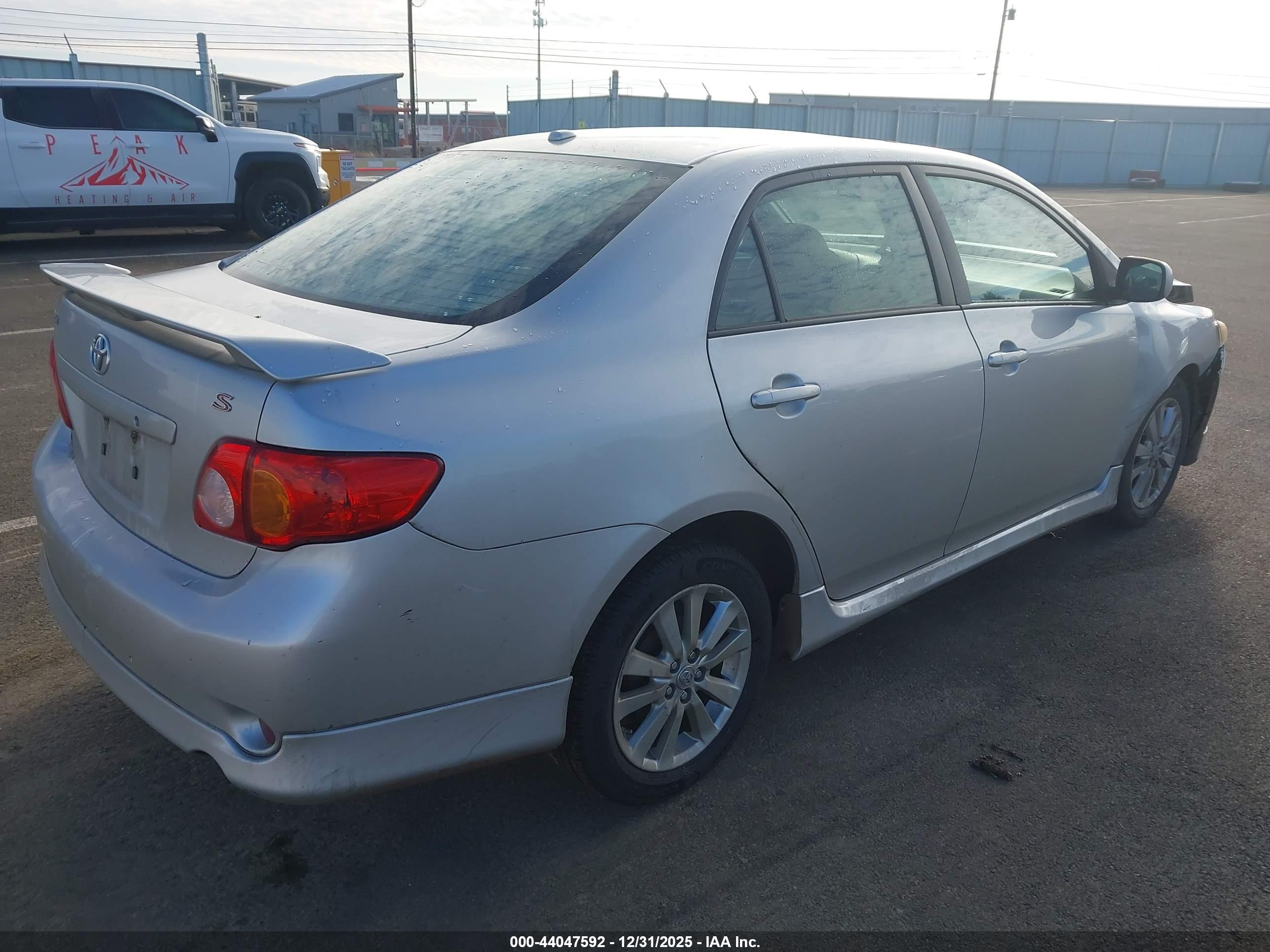 TOYOTA COROLLA image 4