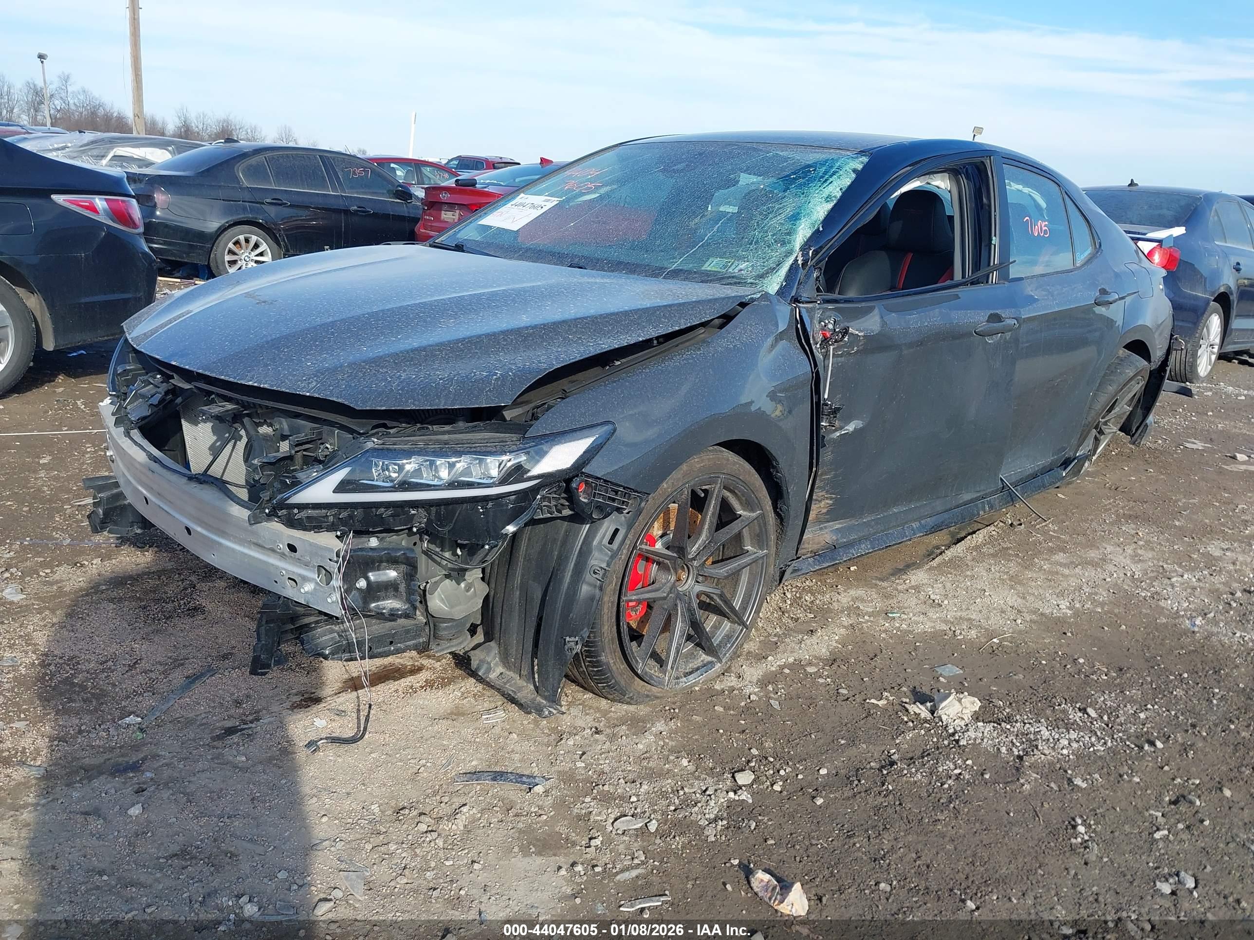 TOYOTA CAMRY image 2