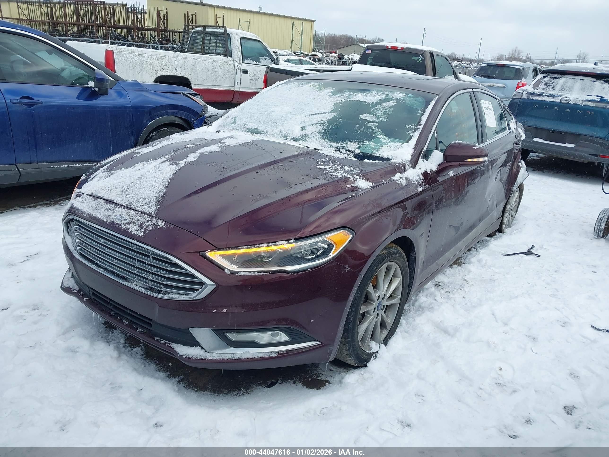 FORD FUSION image 2