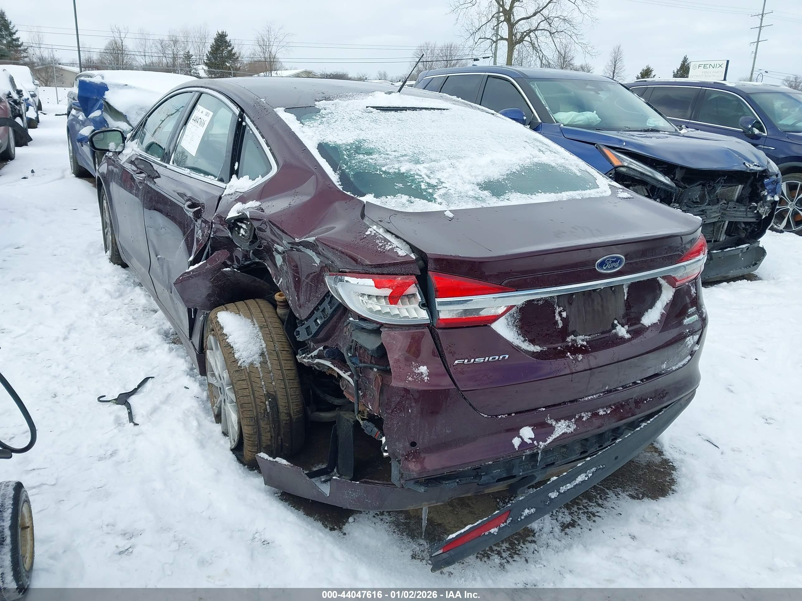 FORD FUSION image 3