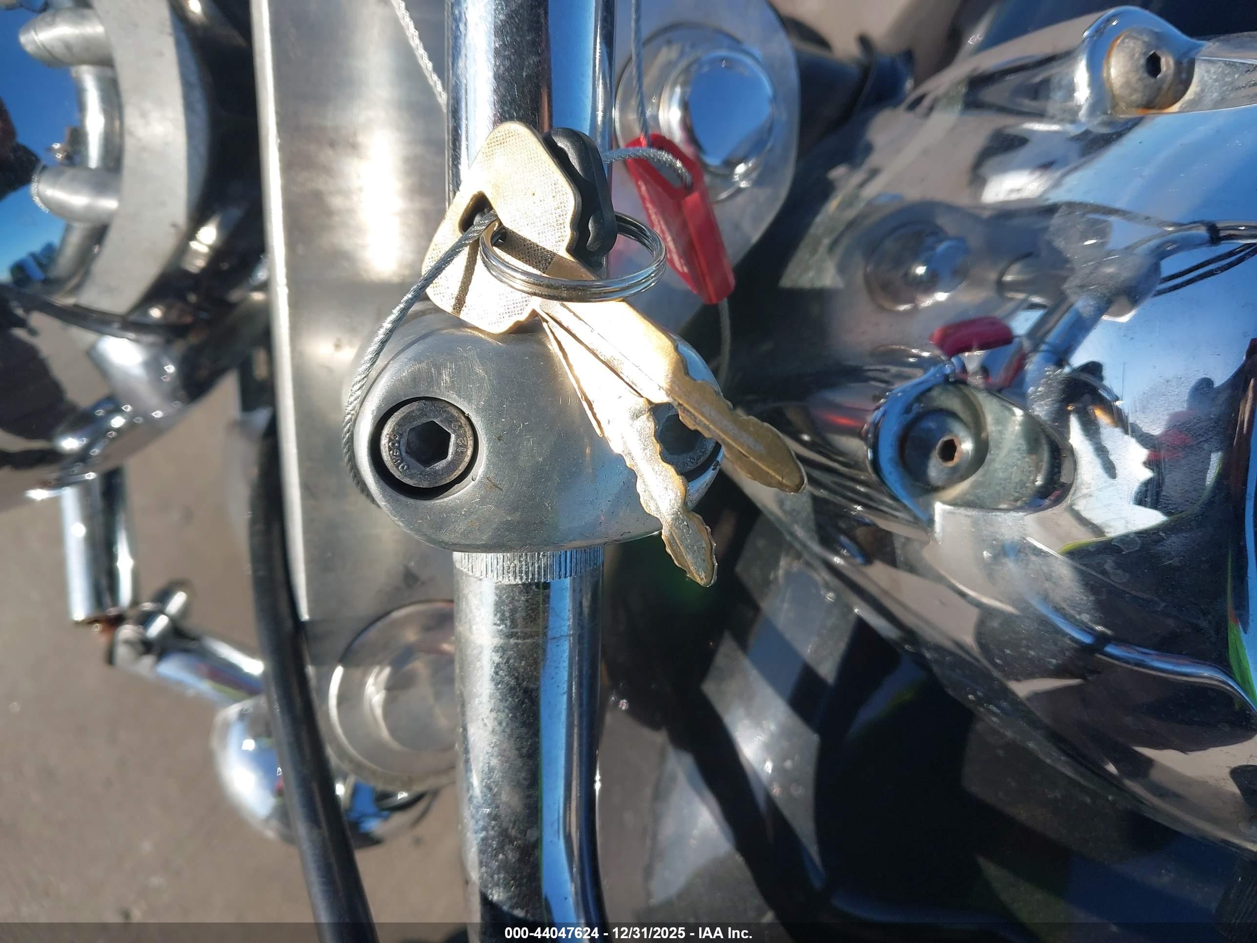 YAMAHA XVS65 image 11