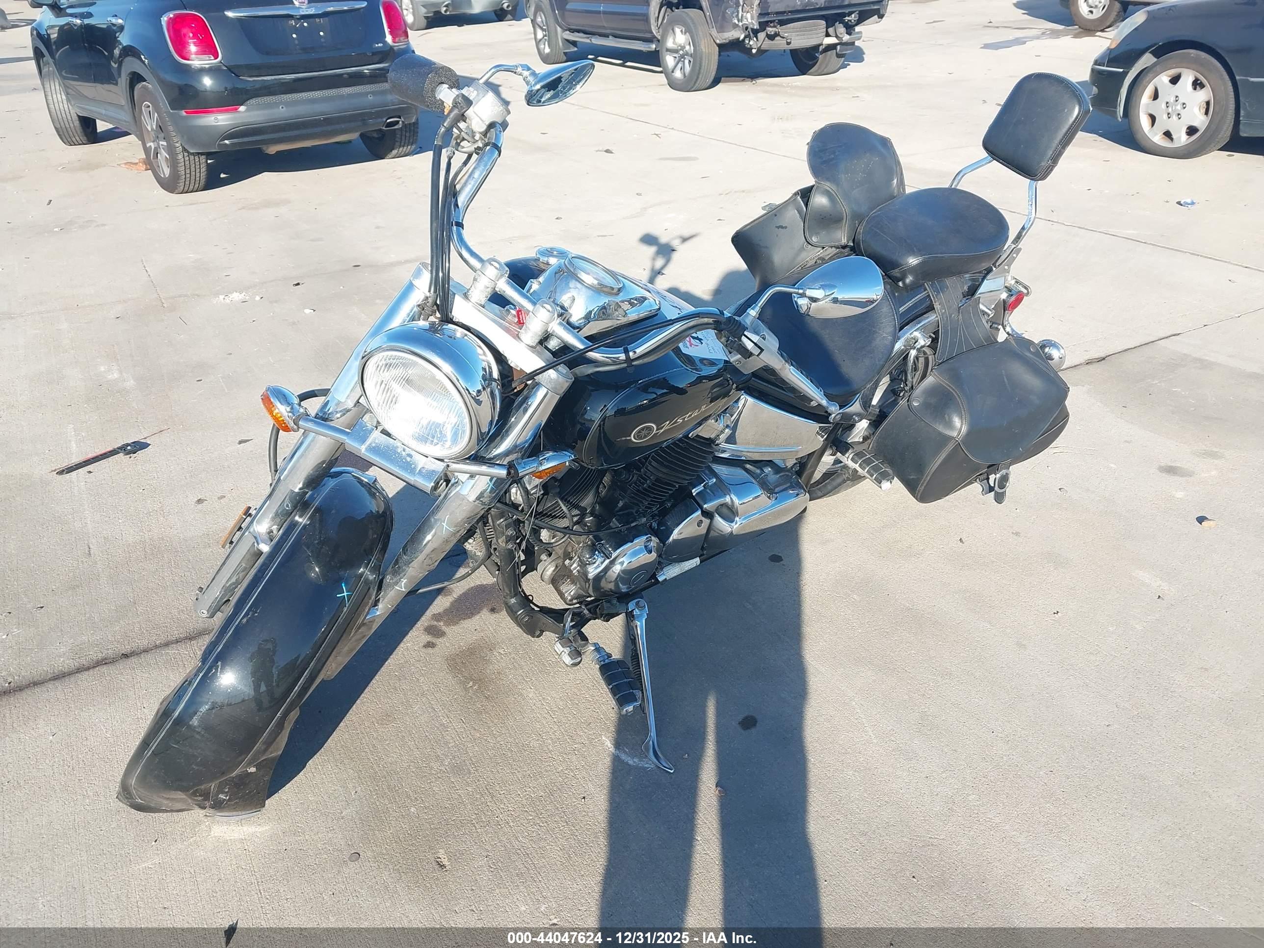 YAMAHA XVS65 image 2