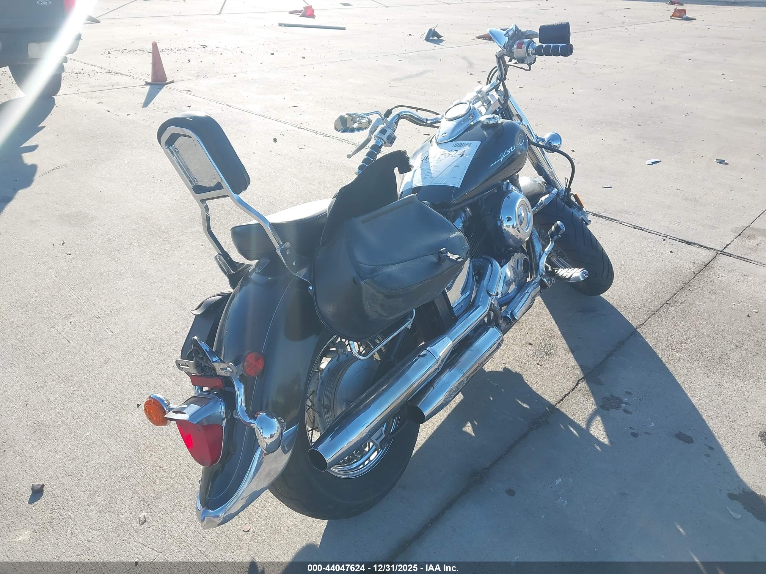 YAMAHA XVS65 image 4