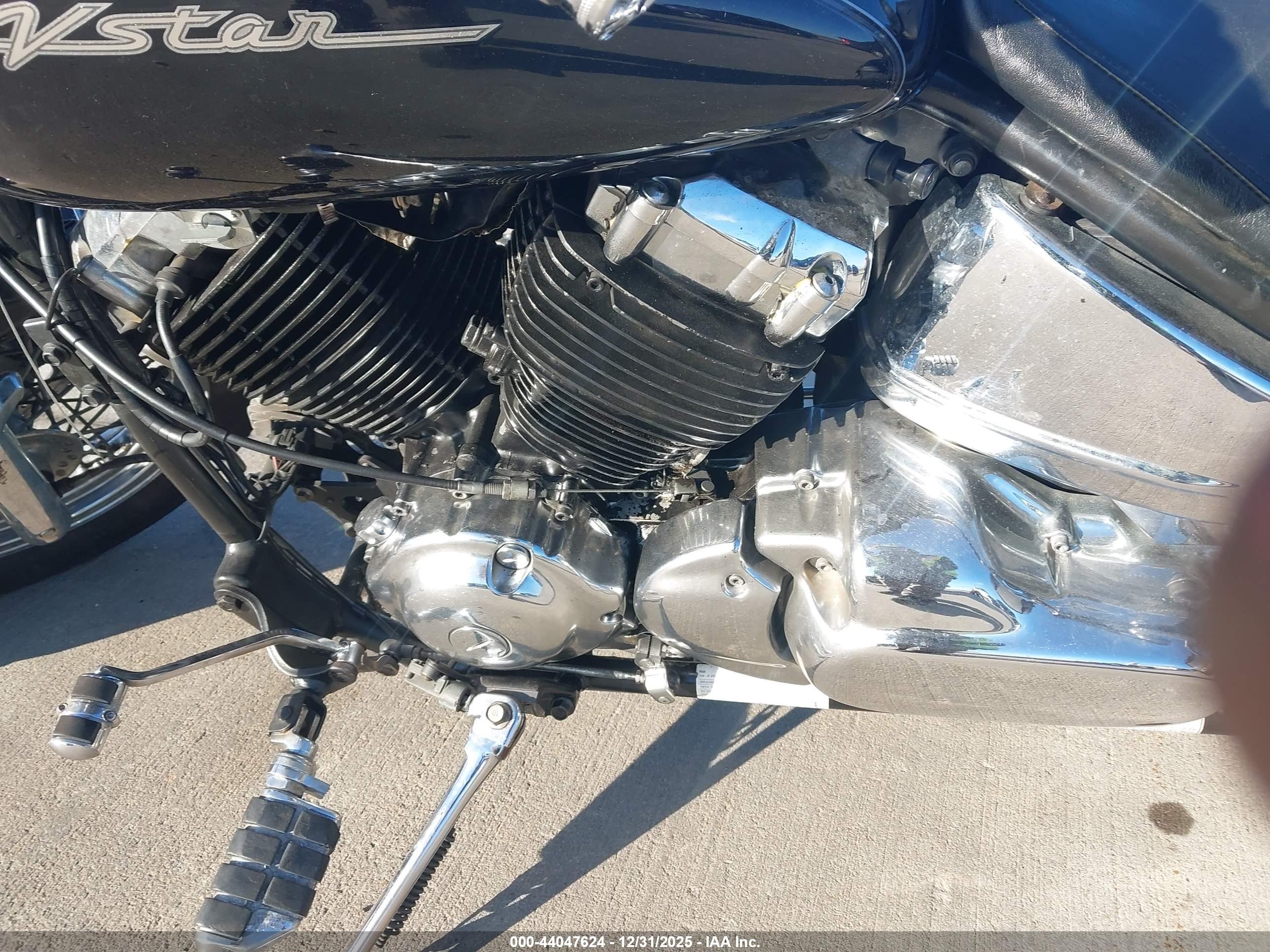 YAMAHA XVS65 image 9