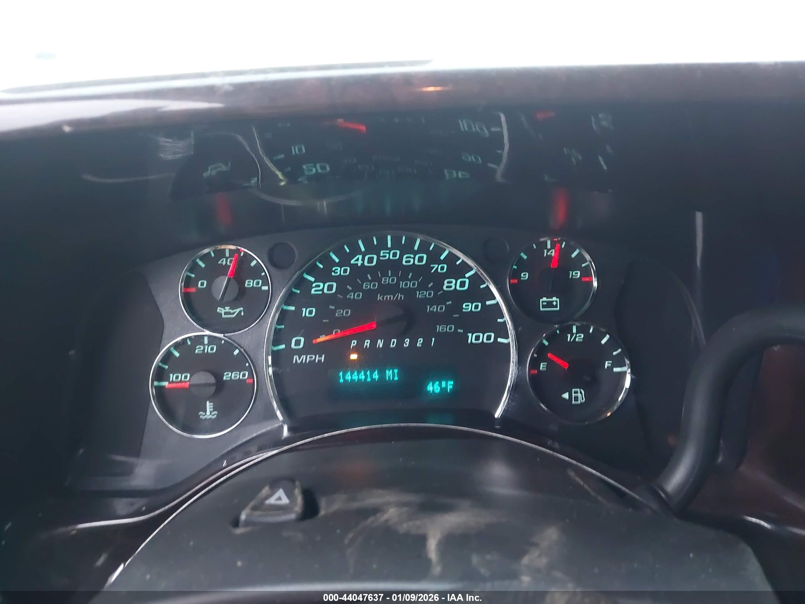 CHEVROLET EXPRESS image 7