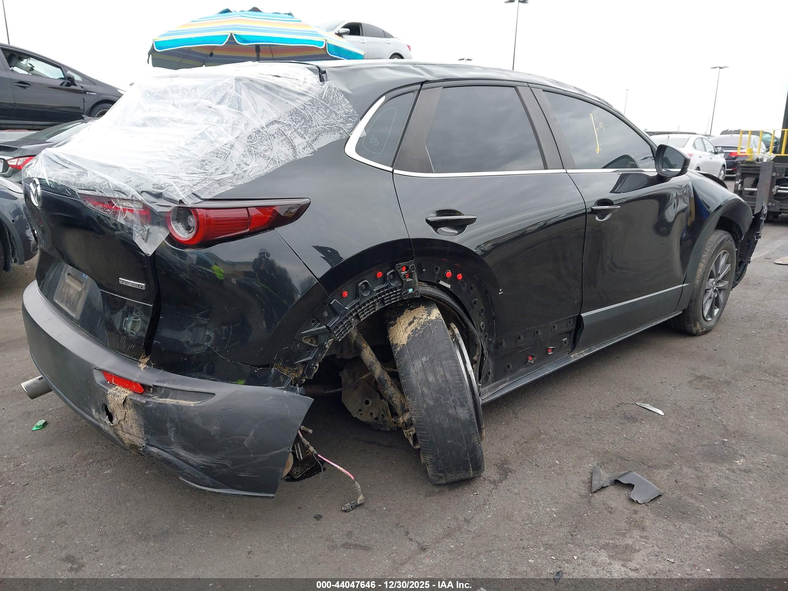 MAZDA CX-30 image 4