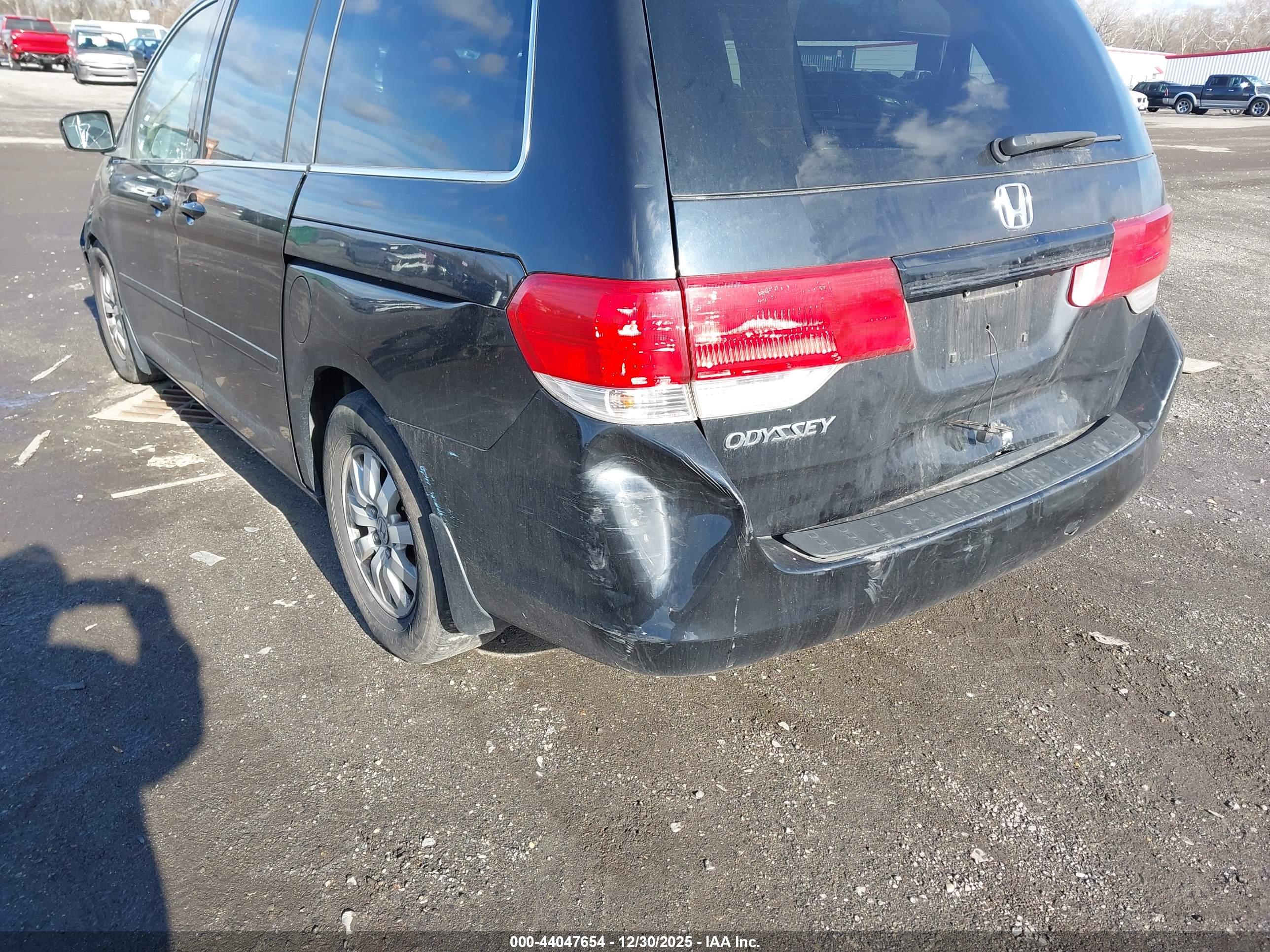 HONDA ODYSSEY image 6