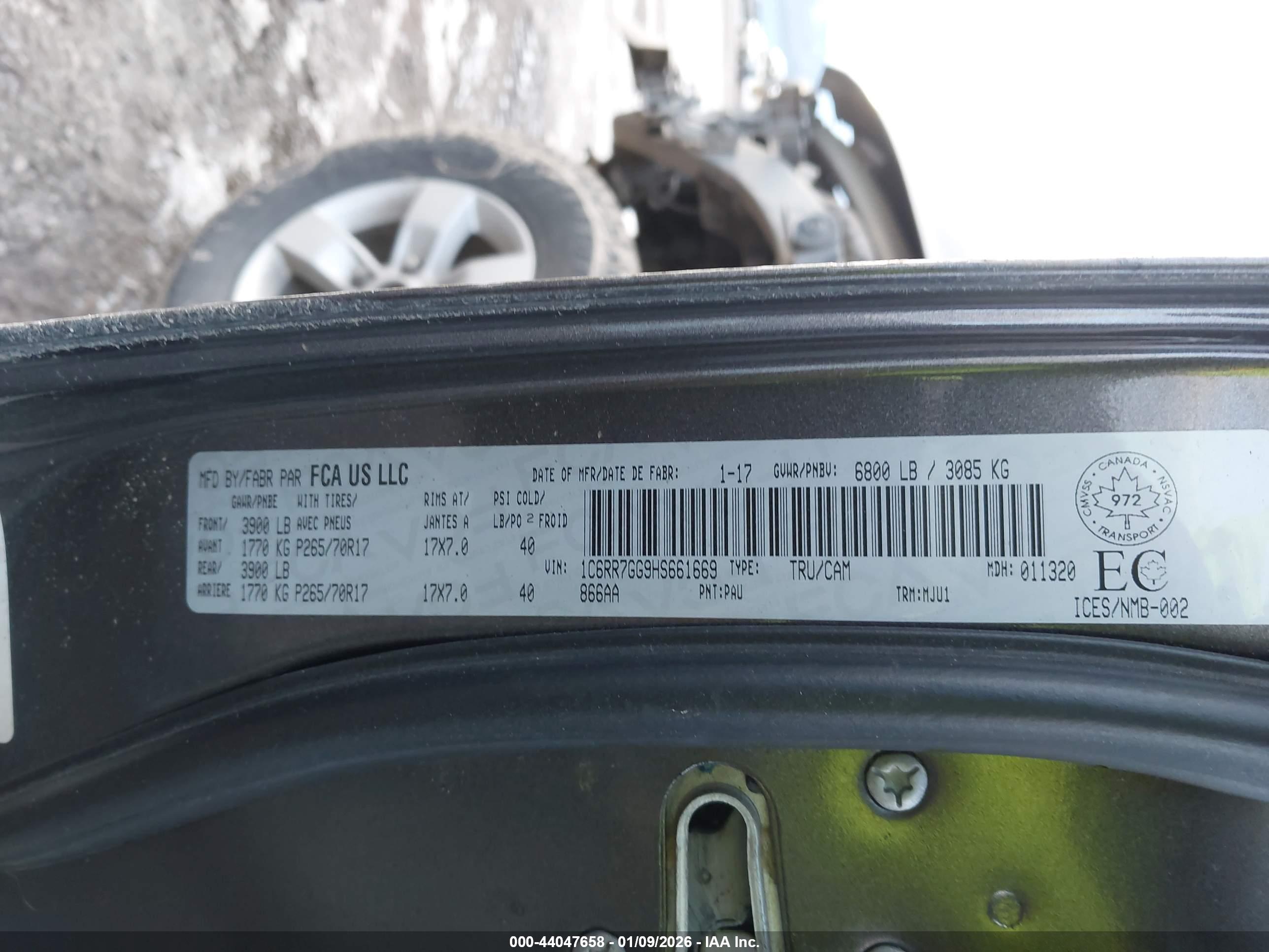 RAM 1500 image 9