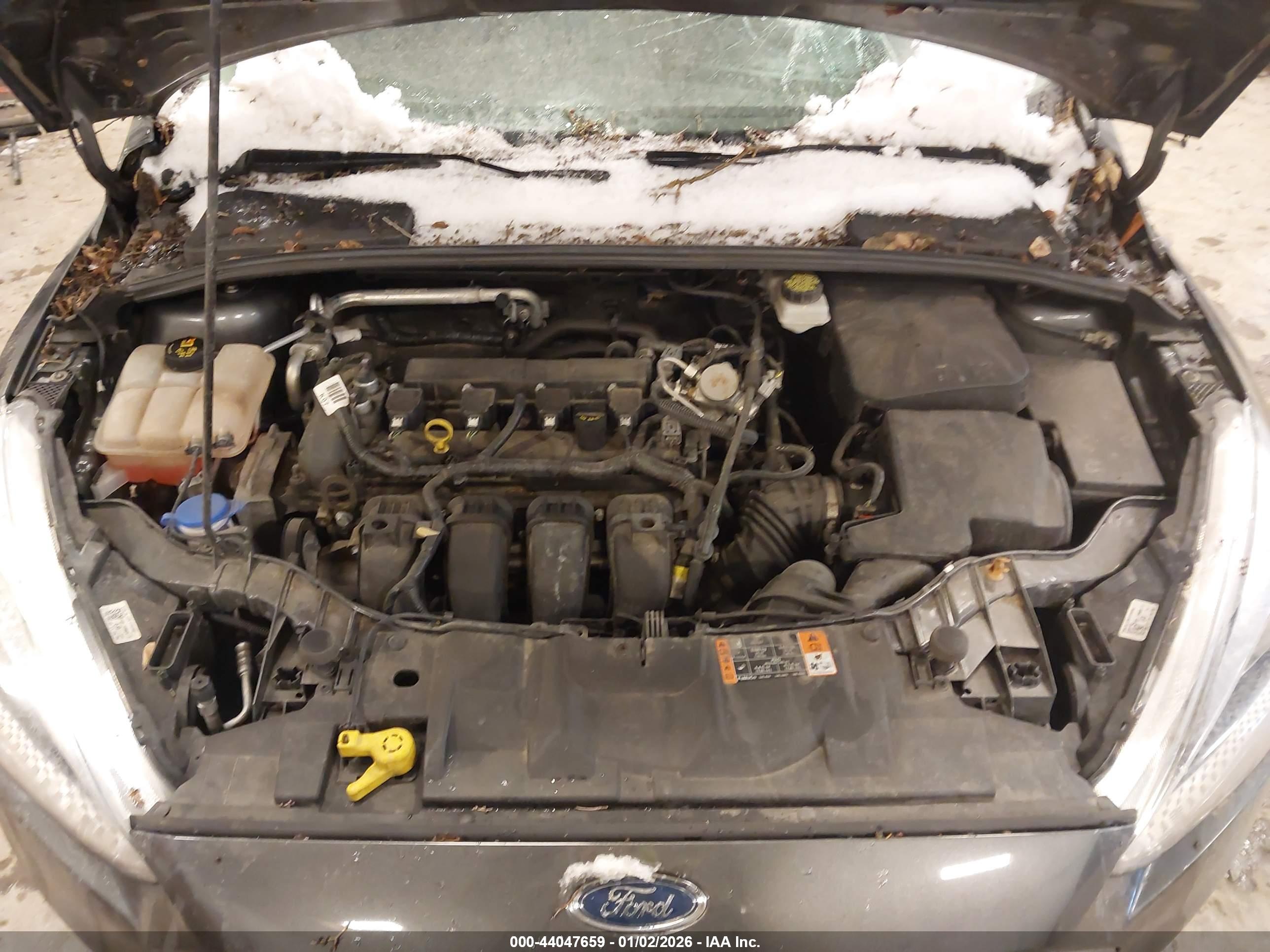FORD FOCUS image 10