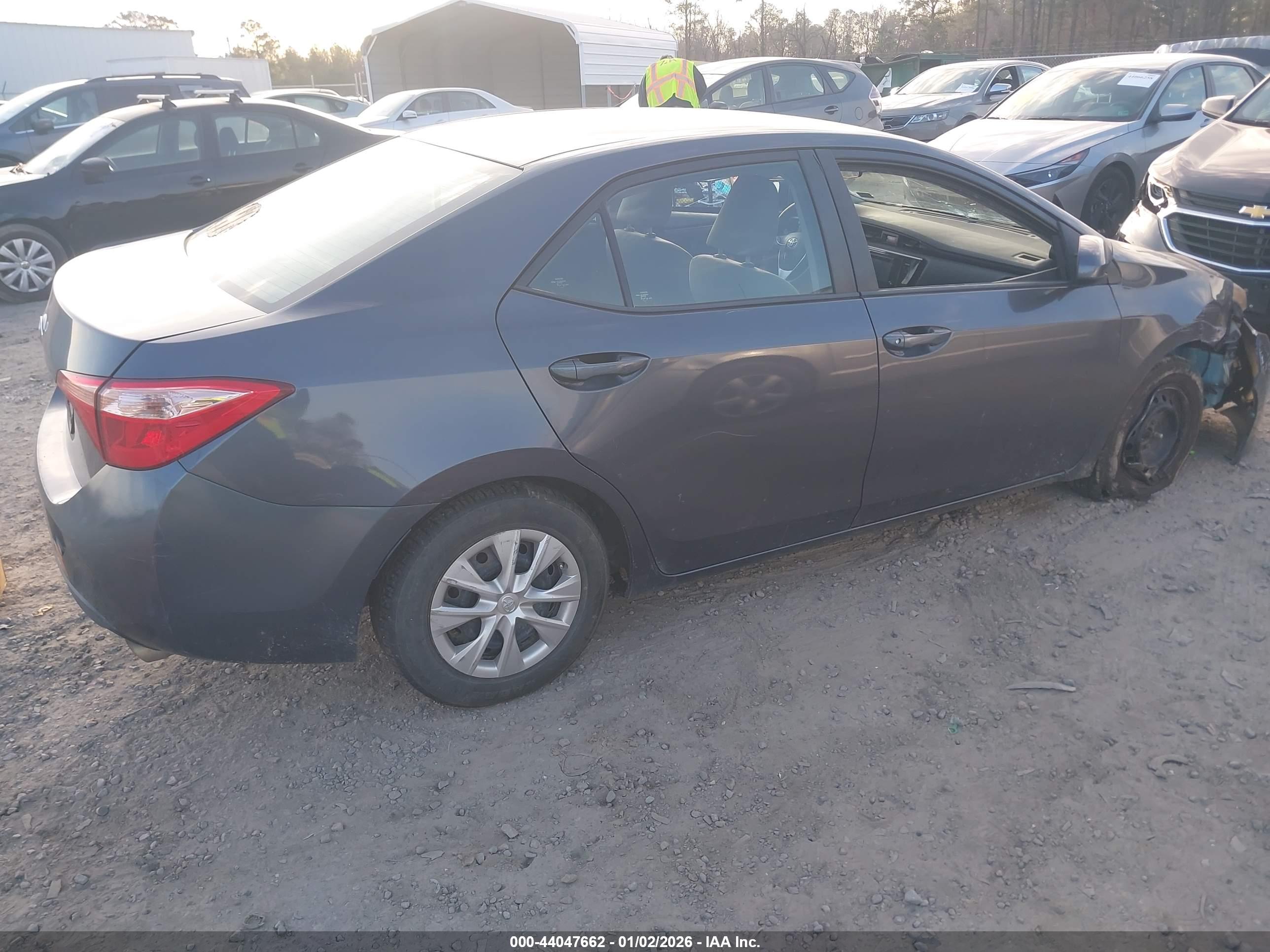 TOYOTA COROLLA image 4