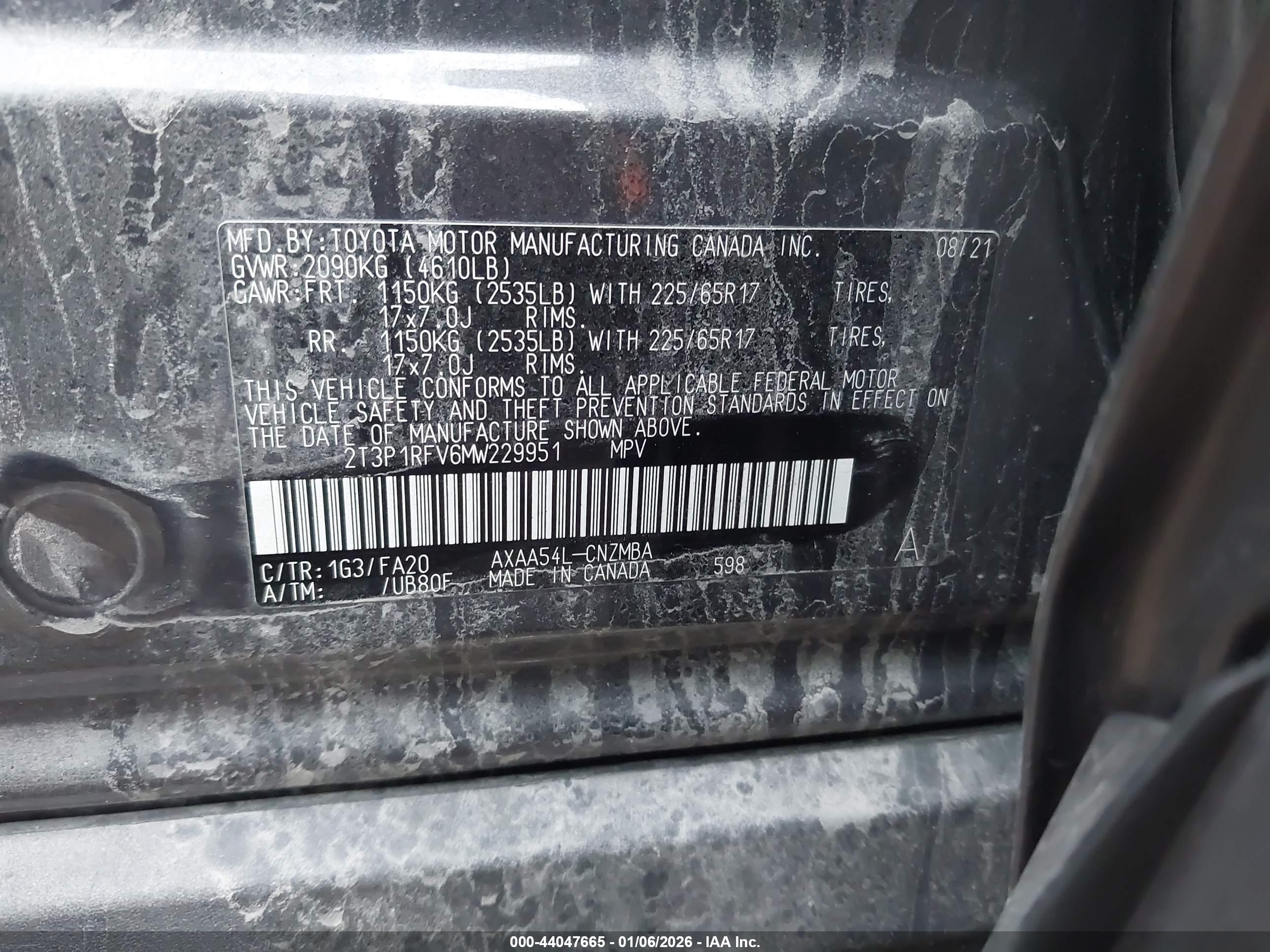 TOYOTA RAV4 image 9
