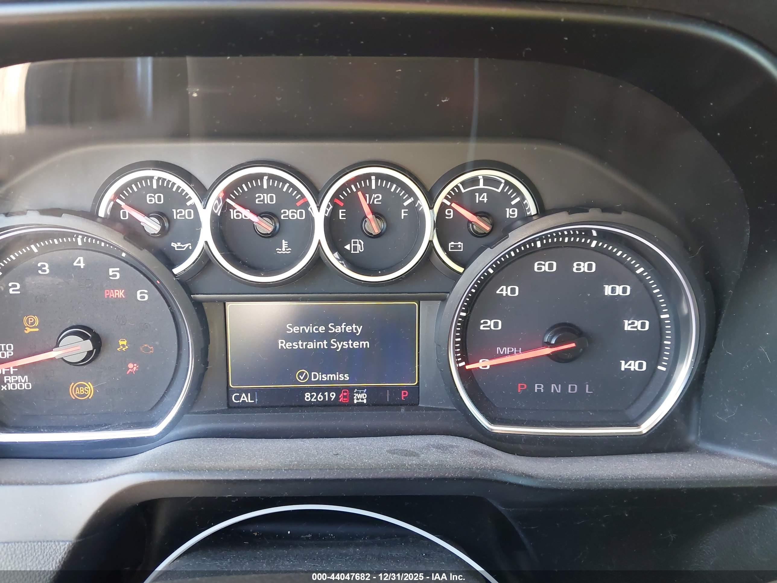 CHEVROLET SILVERADO image 7