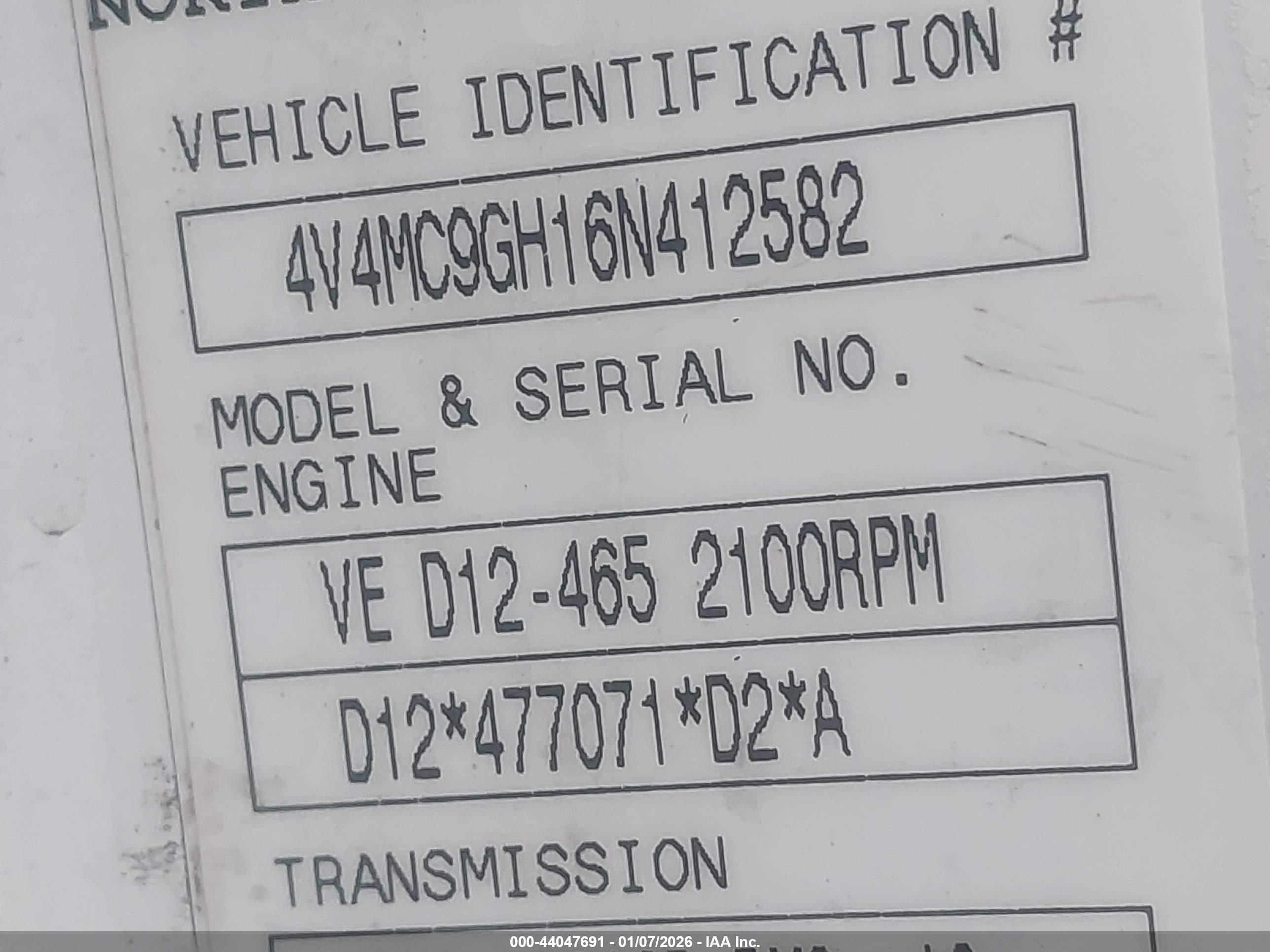 VOLVO VN image 9