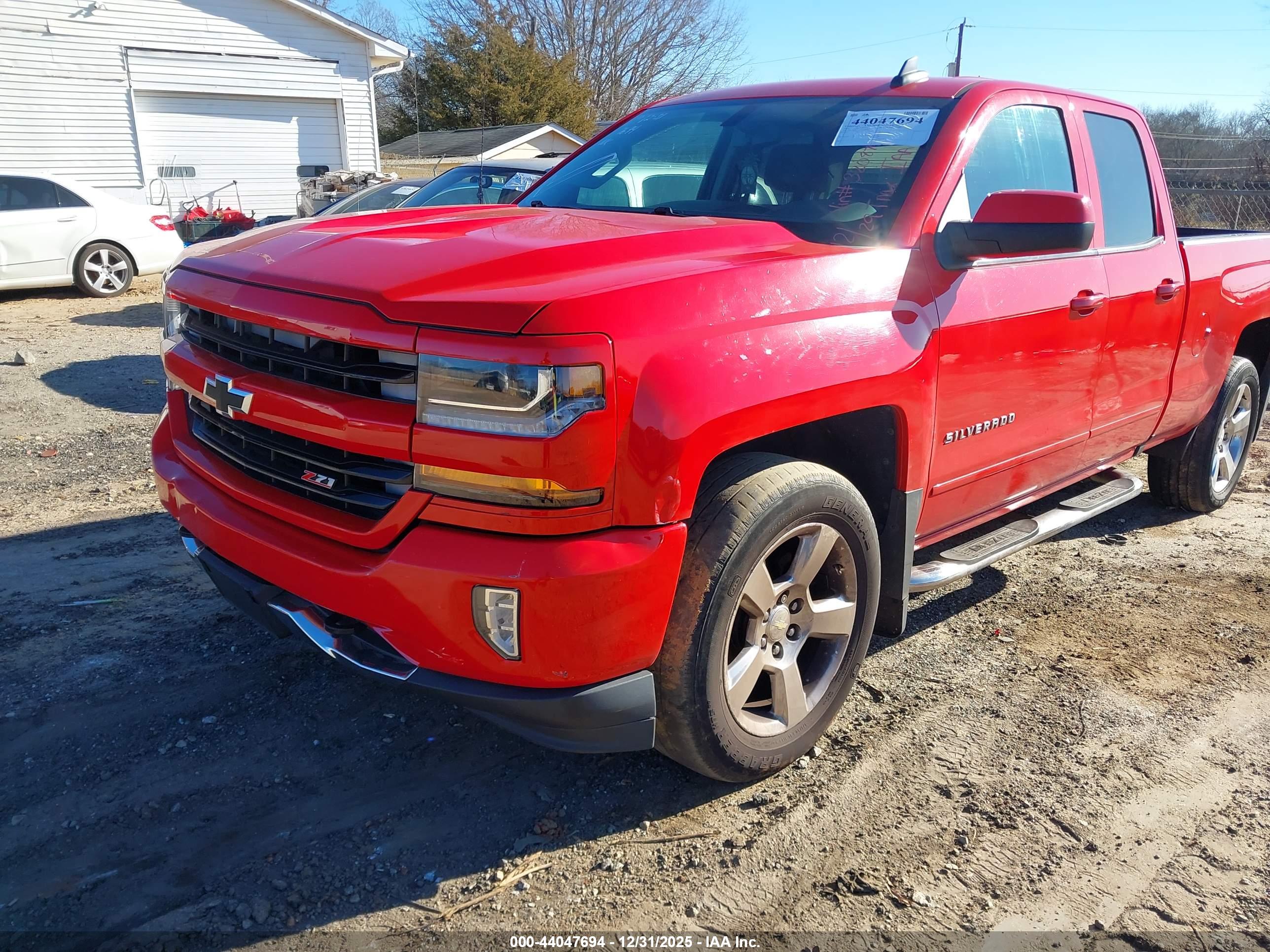 CHEVROLET SILVERADO image 2