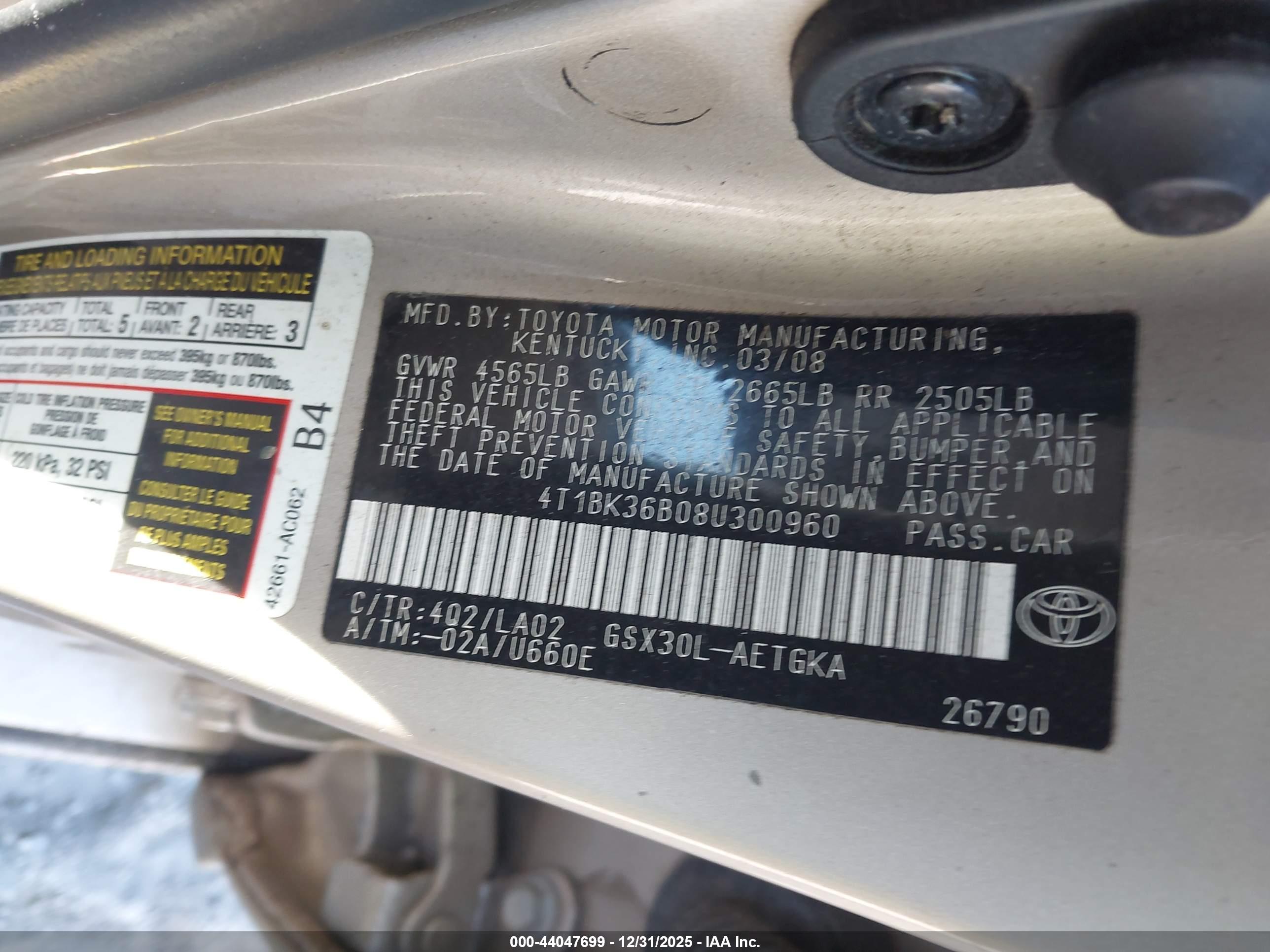 TOYOTA AVALON image 9