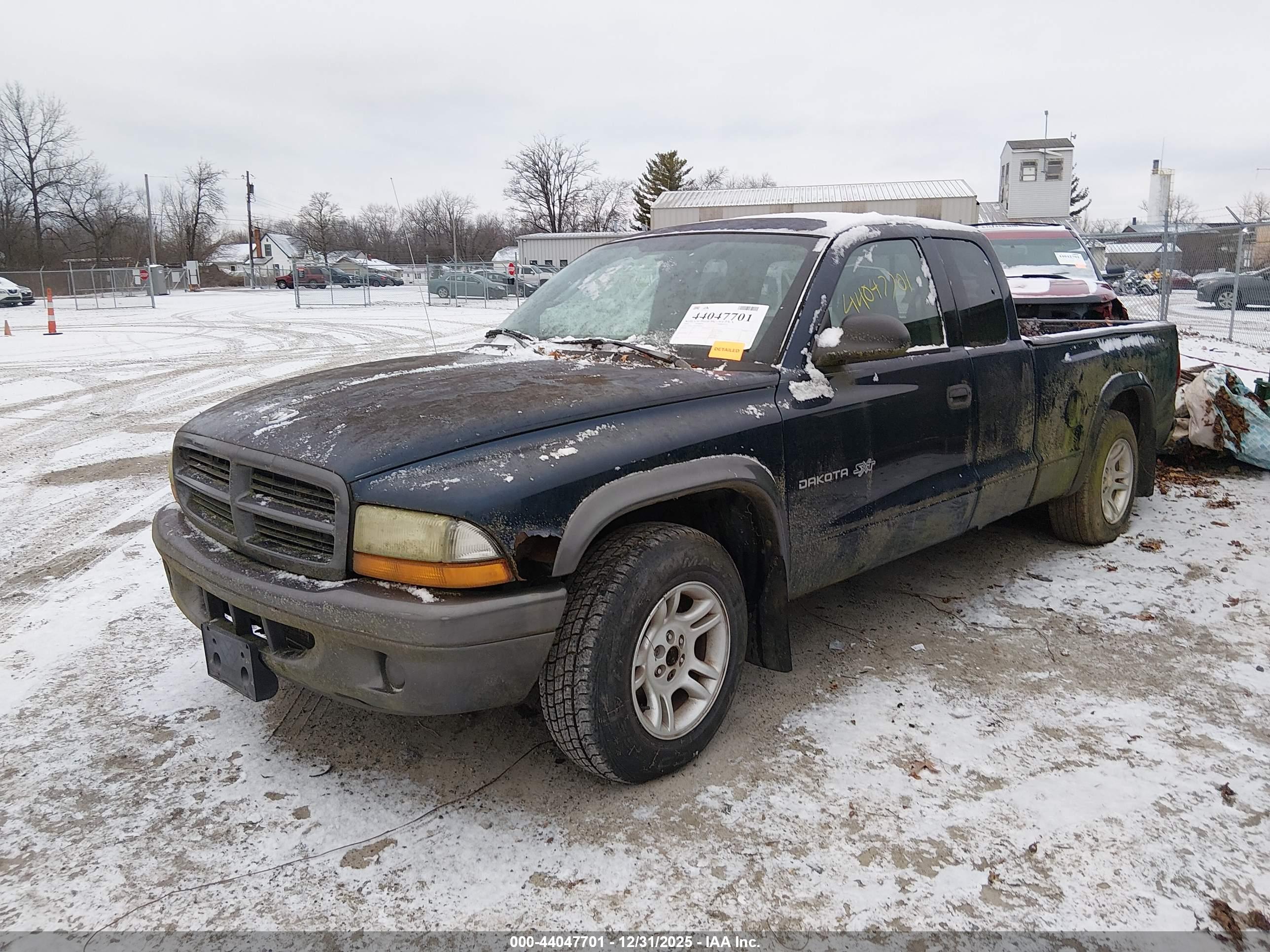 DODGE DAKOTA image 2