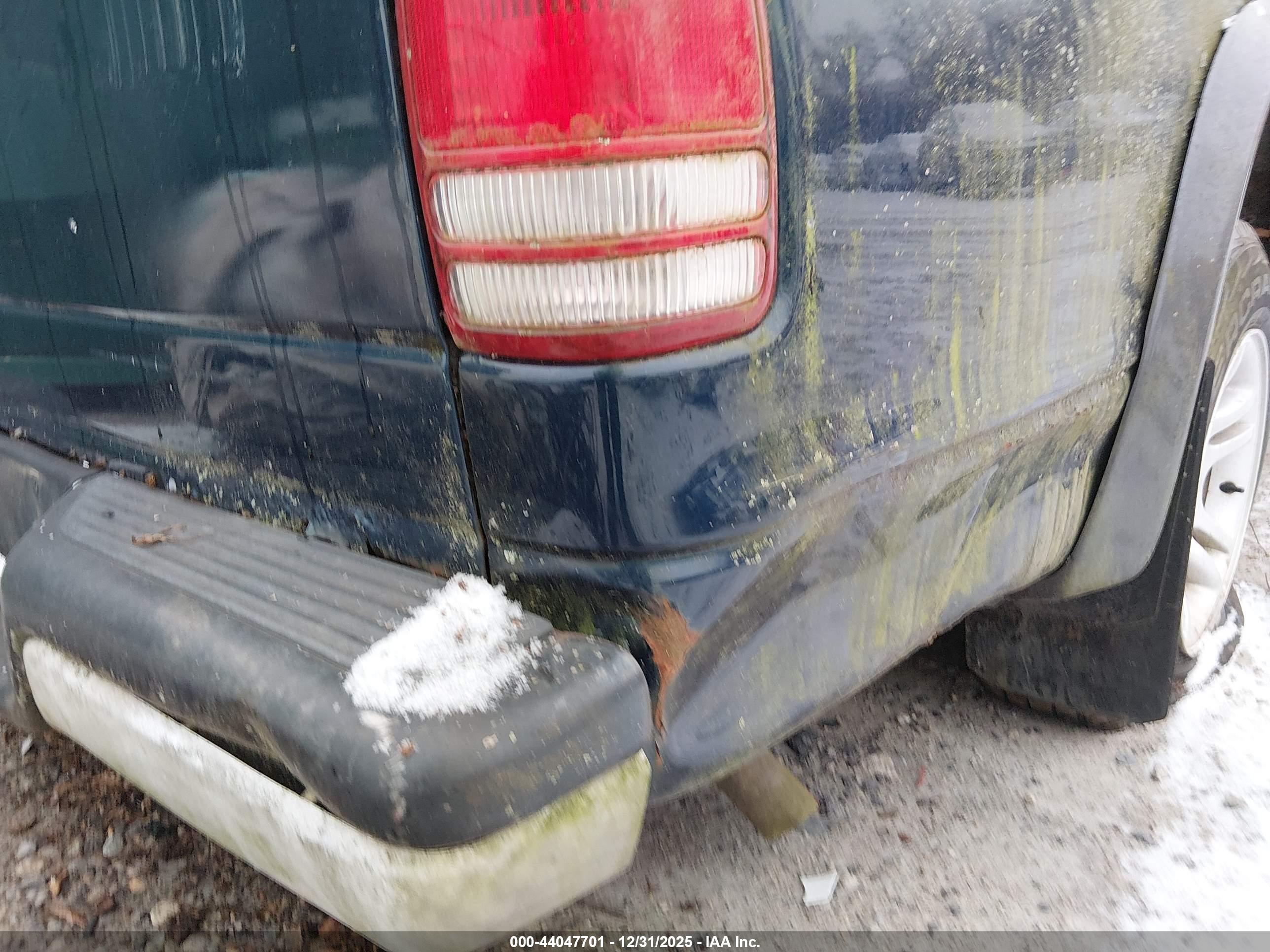 DODGE DAKOTA image 6